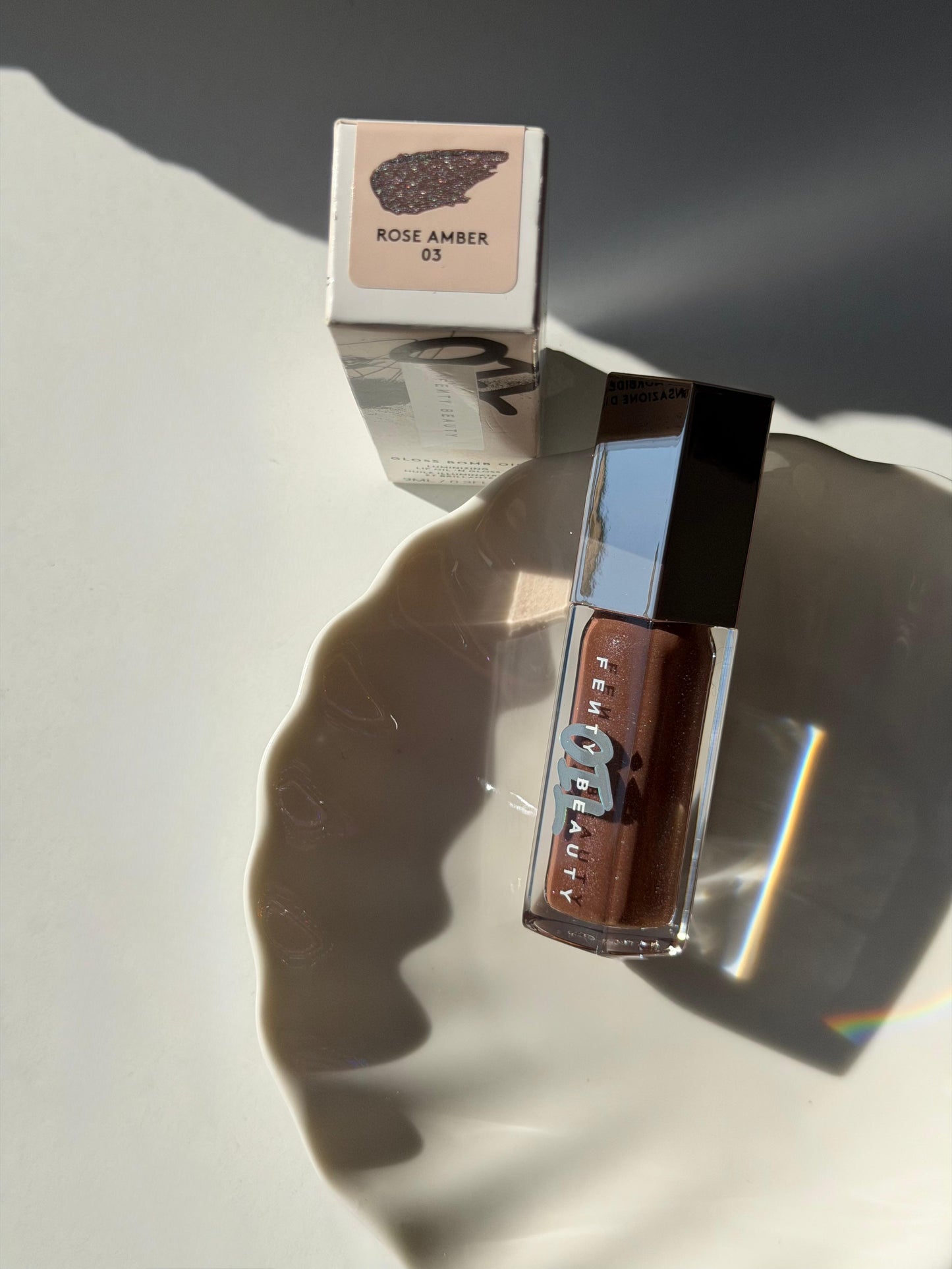 FENTY Gloss Bomb Oil Luminizing Lip Oil ‘N Gloss (03)