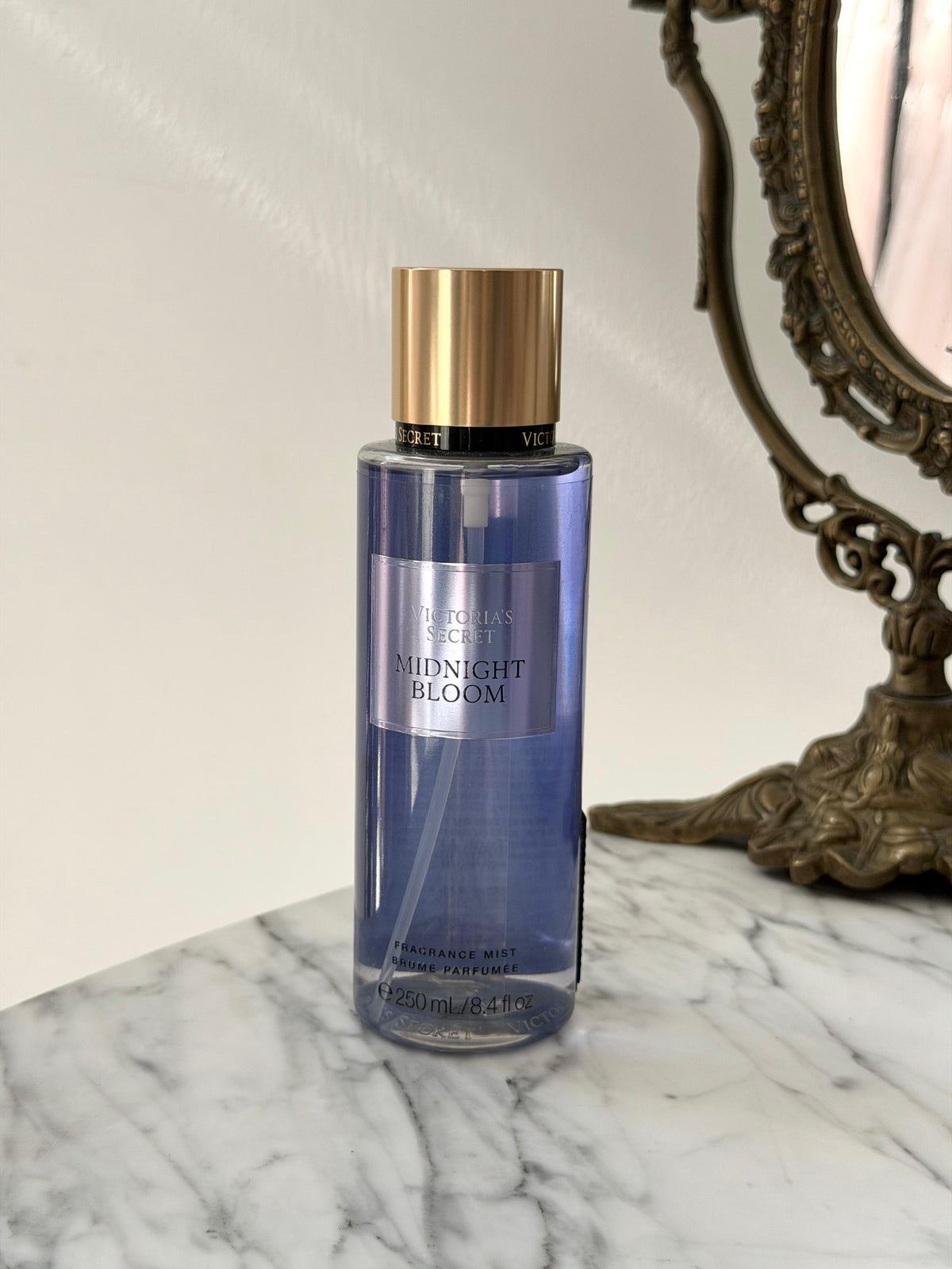 VICTORIA’S SECRET Midnight Bloom
Fragrance Mist