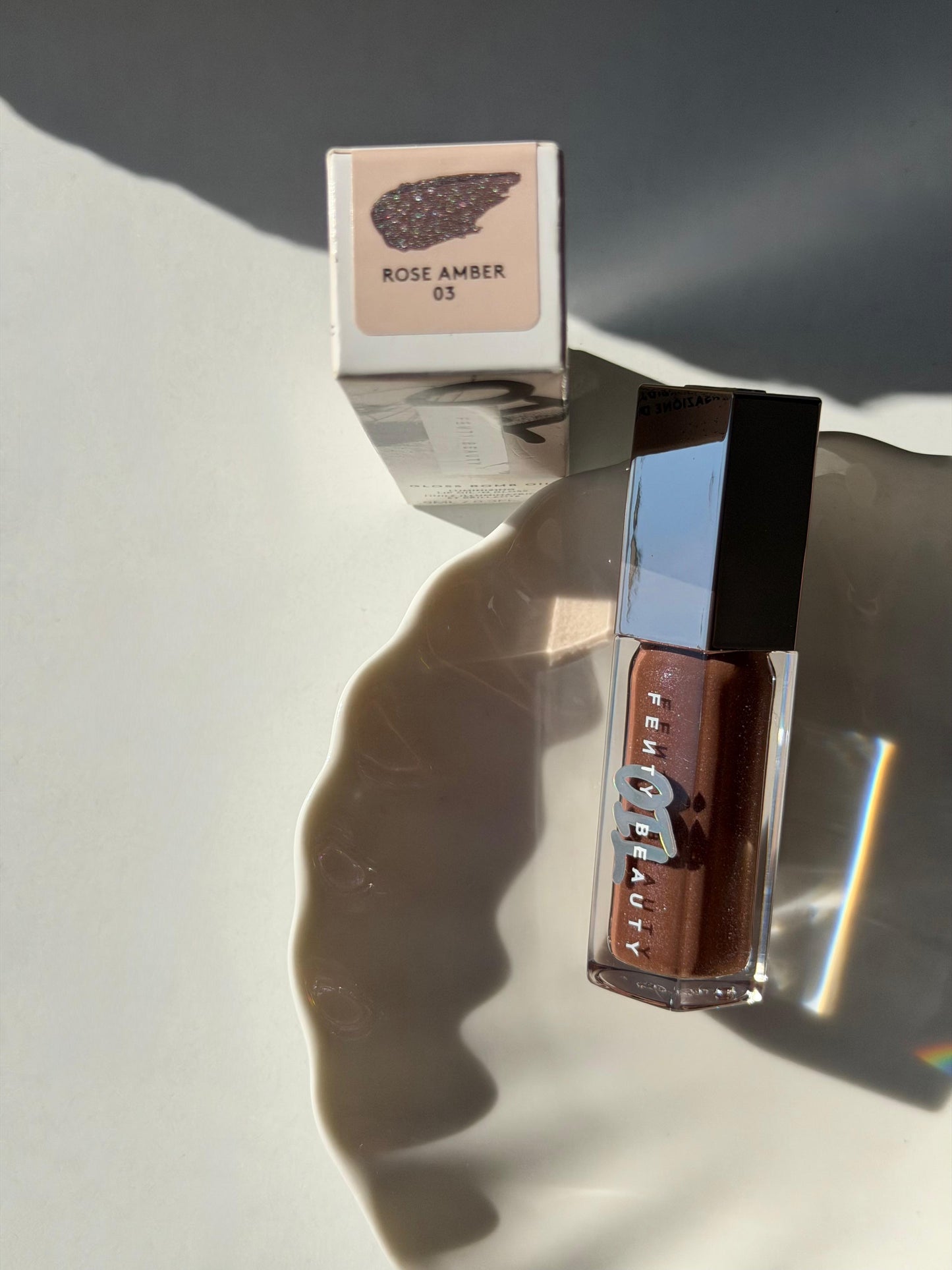 FENTY Gloss Bomb Oil Luminizing Lip Oil ‘N Gloss (03)