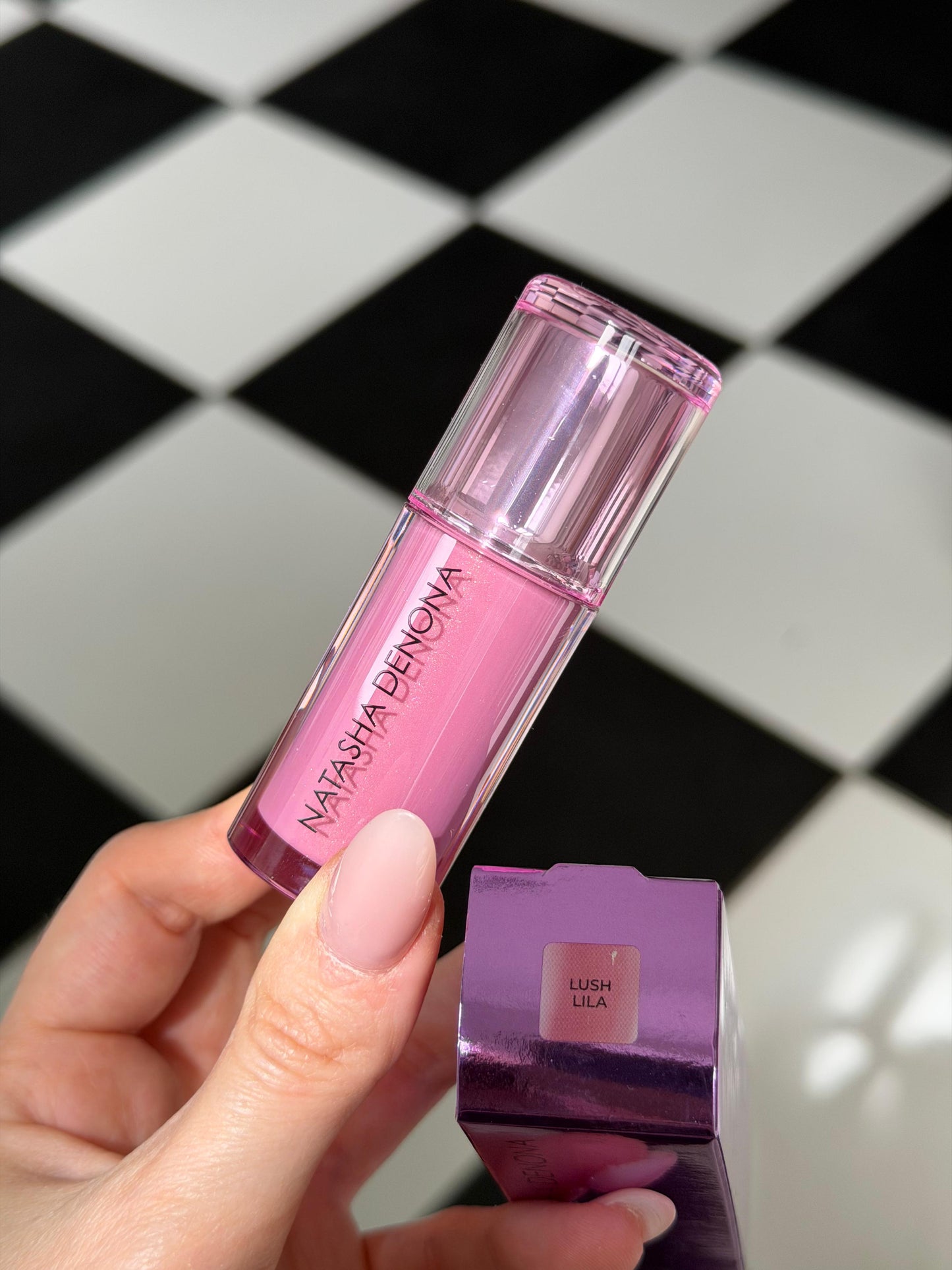 NATASHA DENONA Hy-Gloss
Hy-Brid Tinted Gloss Balm - Lush Lila
