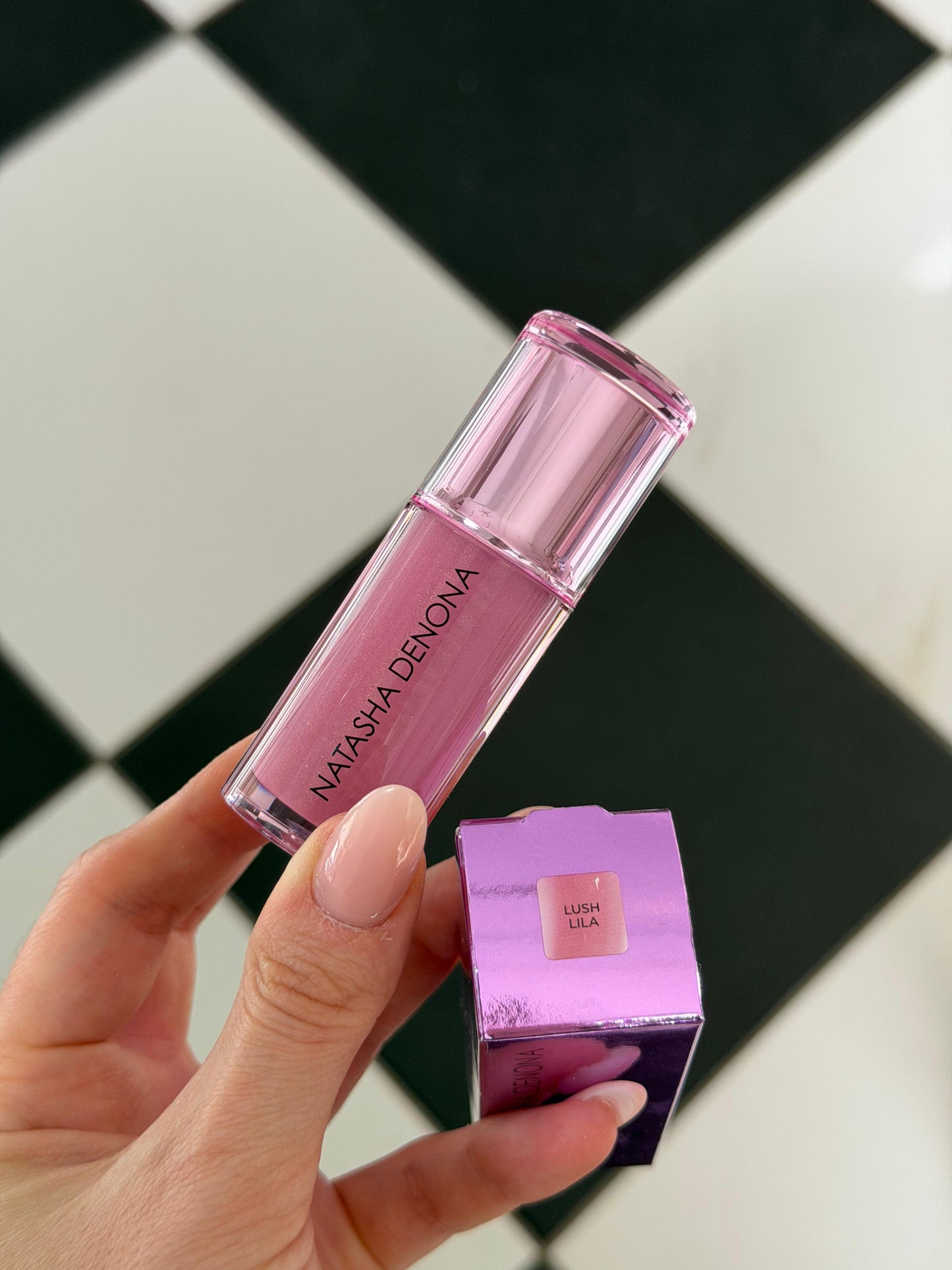 NATASHA DENONA Hy-Gloss
Hy-Brid Tinted Gloss Balm - Lush Lila
