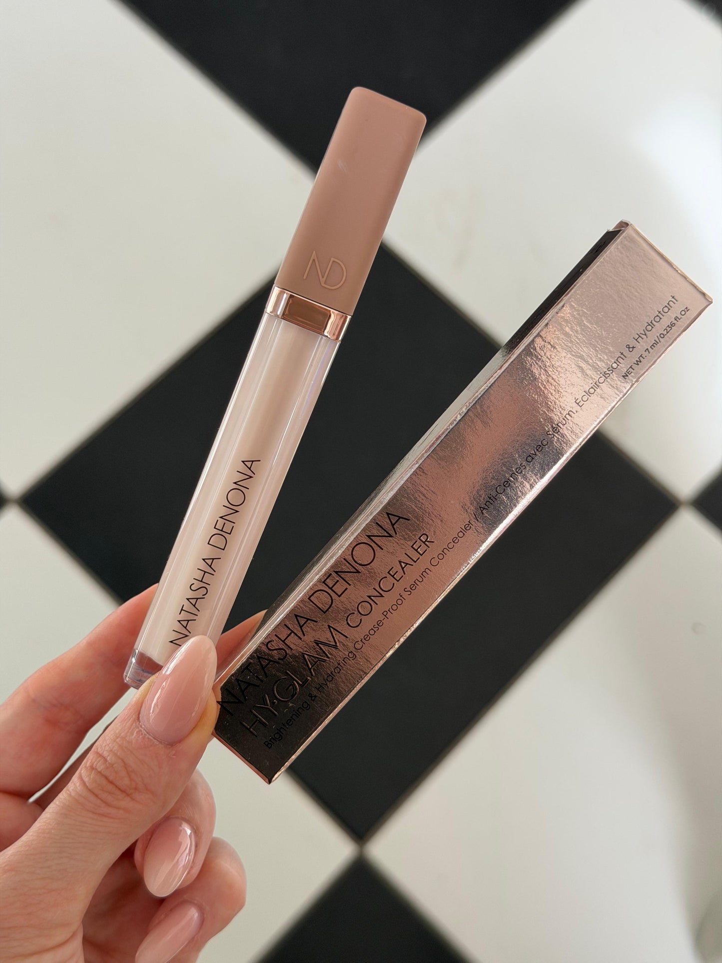 NATASHA DENONA Hy-Glam
Brightening & Hydrating Crease-Proof Serum Concealer (RN1)