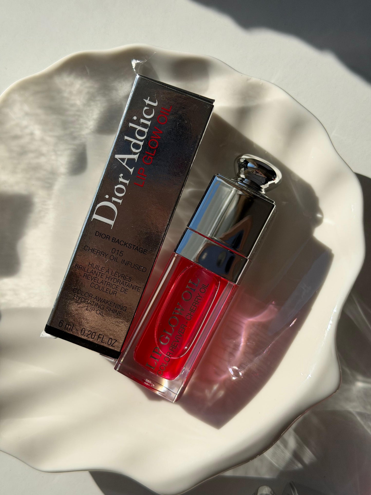 DIOR Addict Lip Glow Oil -
Nourishing Intense Gloss - Cherry