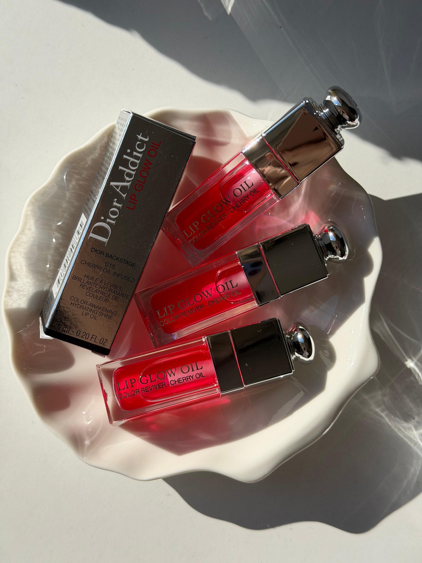 DIOR Addict Lip Glow Oil -
Nourishing Intense Gloss - Cherry