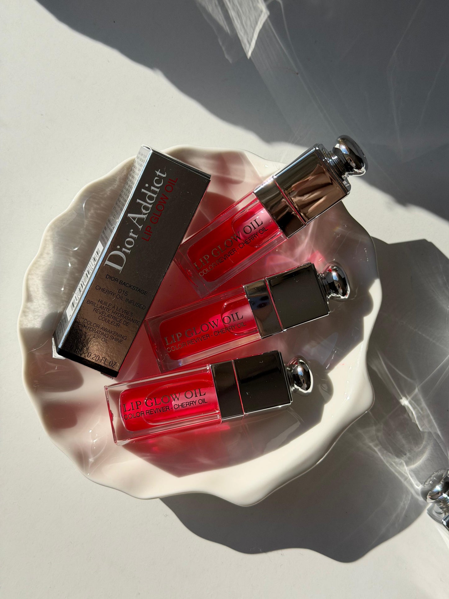 DIOR Addict Lip Glow Oil -
Nourishing Intense Gloss - Cherry