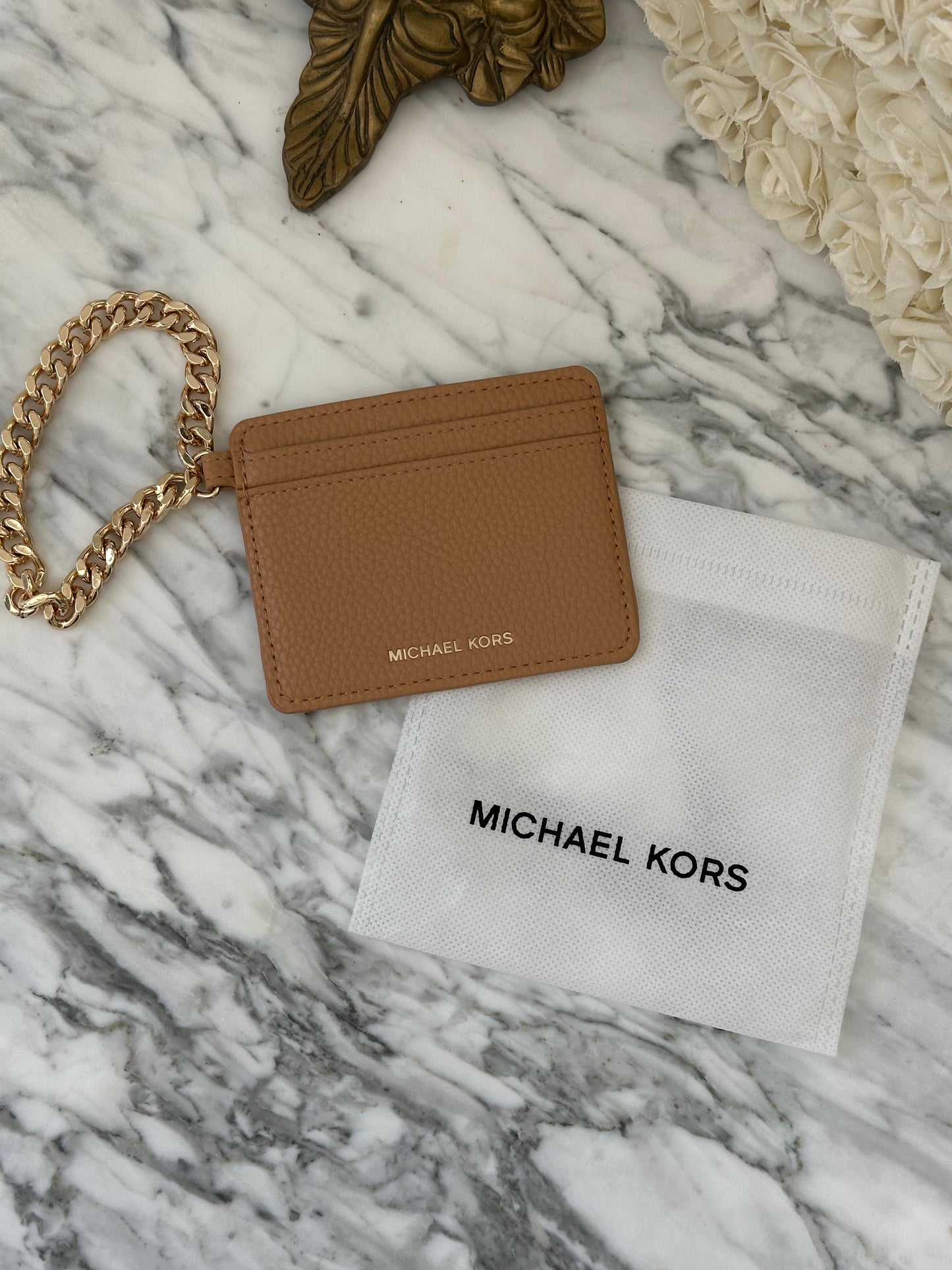 MICHAEL KORS Continental Women’s Wallet
