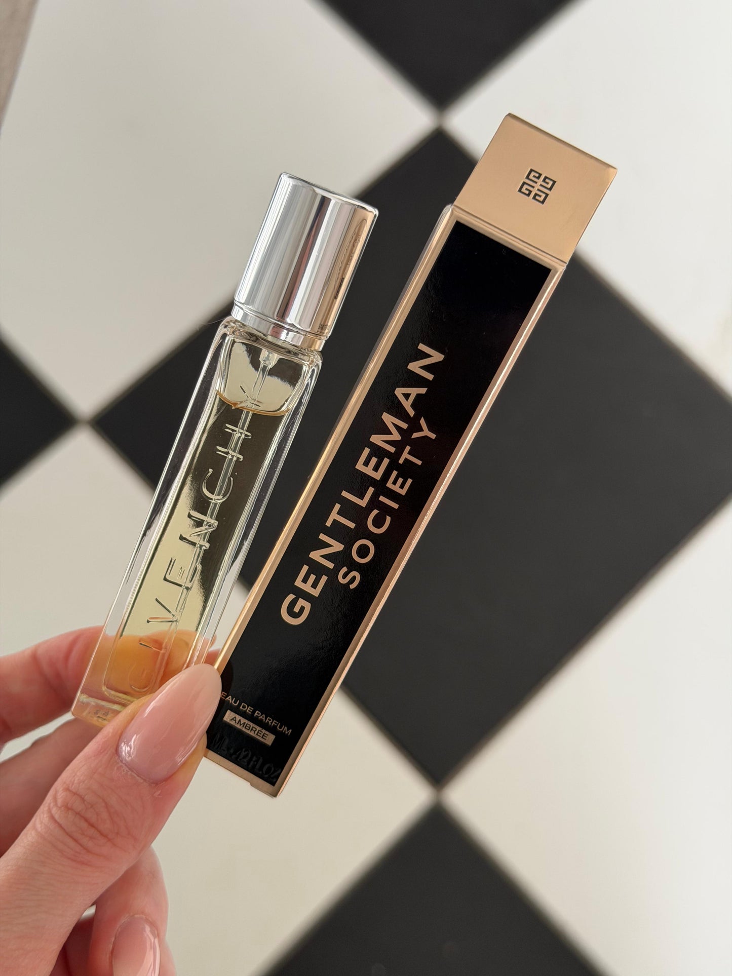 GIVENCHY Gentleman Society Eau De Parfum Ambrée - Travel Size