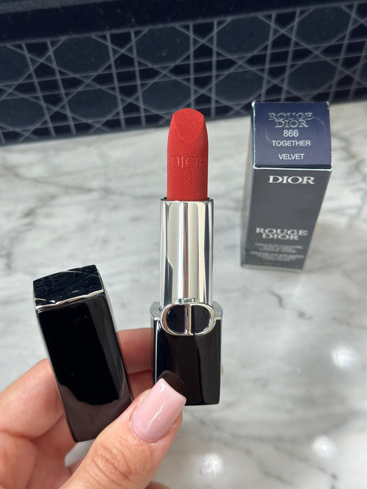 DIOR Rouge (New)
Lipstick Satin, Matte, Velvet (866) Hydrating Floral Lip Care - Long Wear
