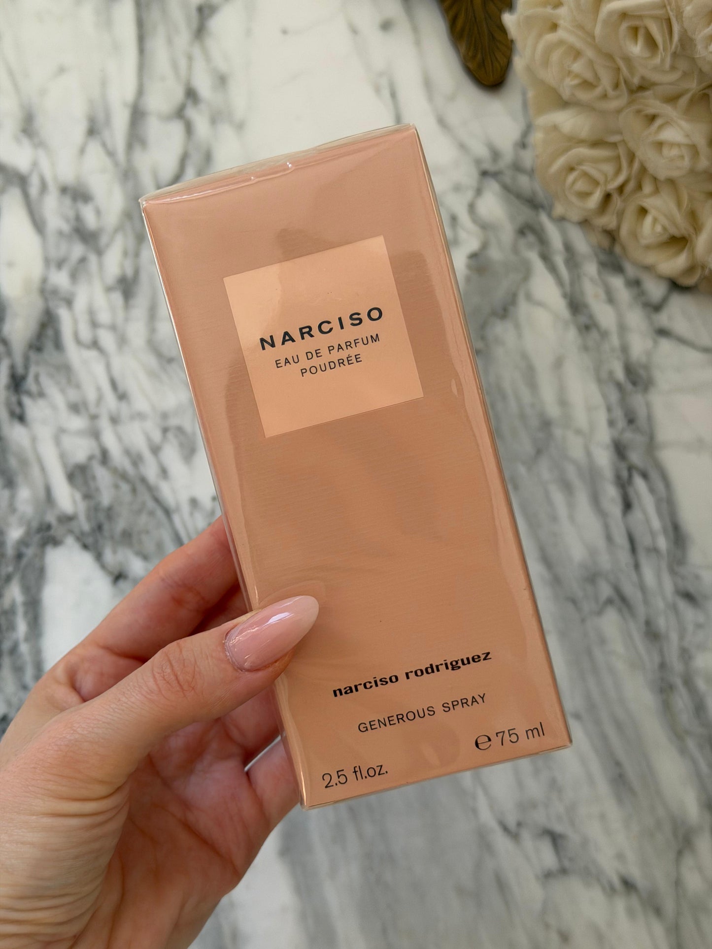 NARCISO RODRIGUEZ Poudree Eau De Parfum - Generous Spray
