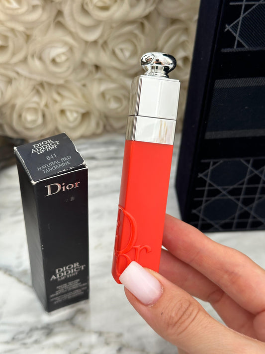 DIOR Addict Lip Tint (641)
Hydrating No-Transfer And Long Wear