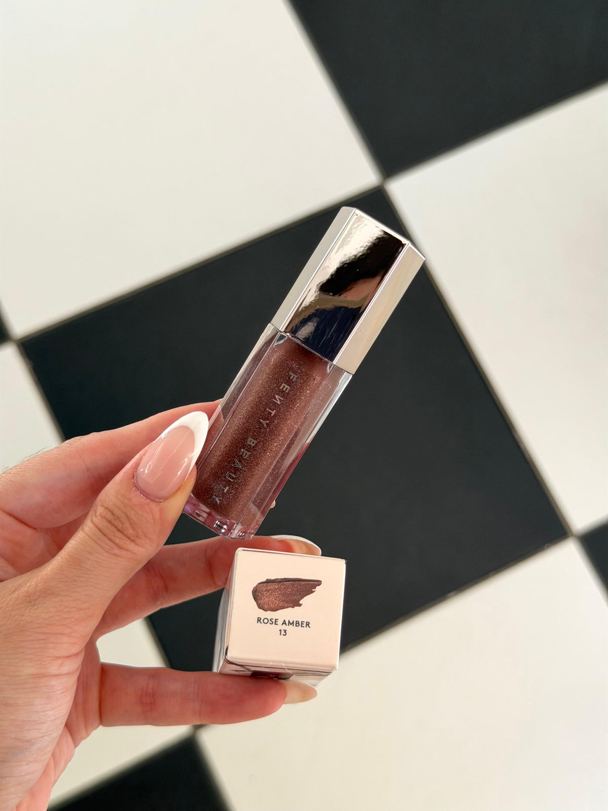 FENTY BEAUTY Gloss Bomb Universal Lip Luminizer (13)