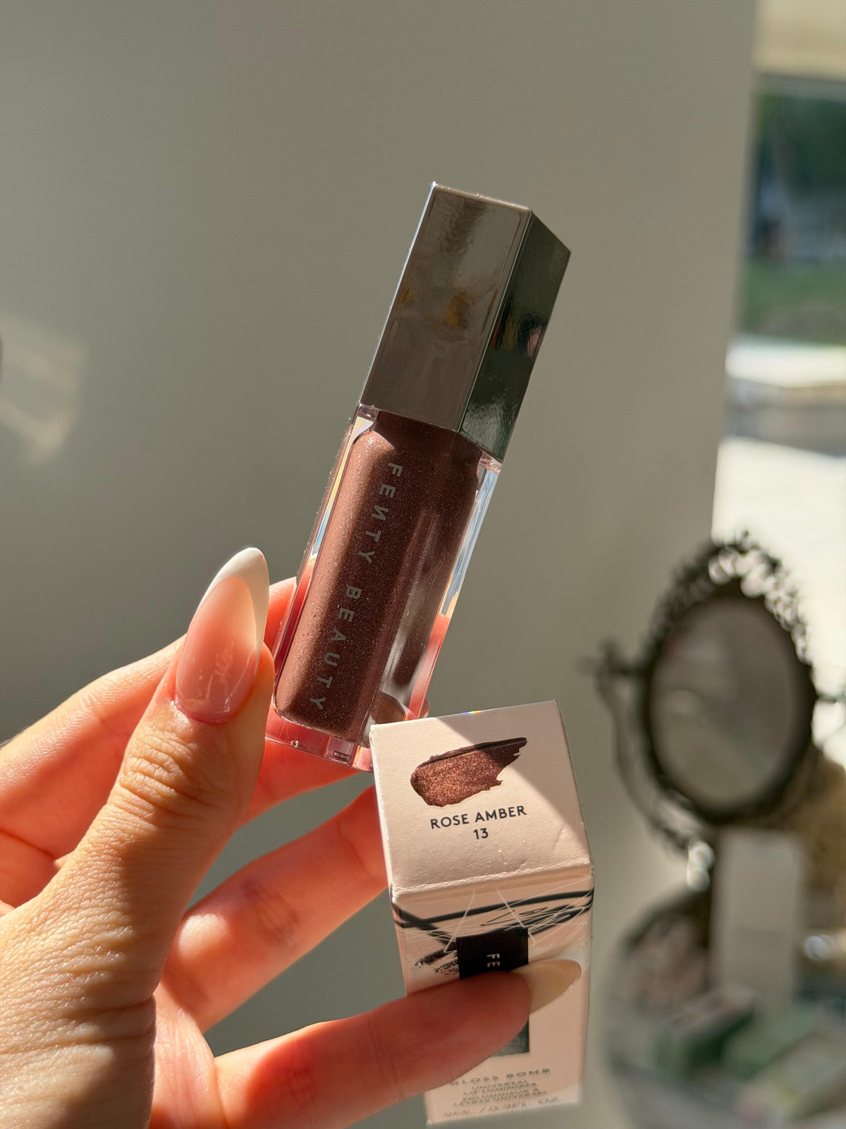 FENTY BEAUTY Gloss Bomb Universal Lip Luminizer (13)