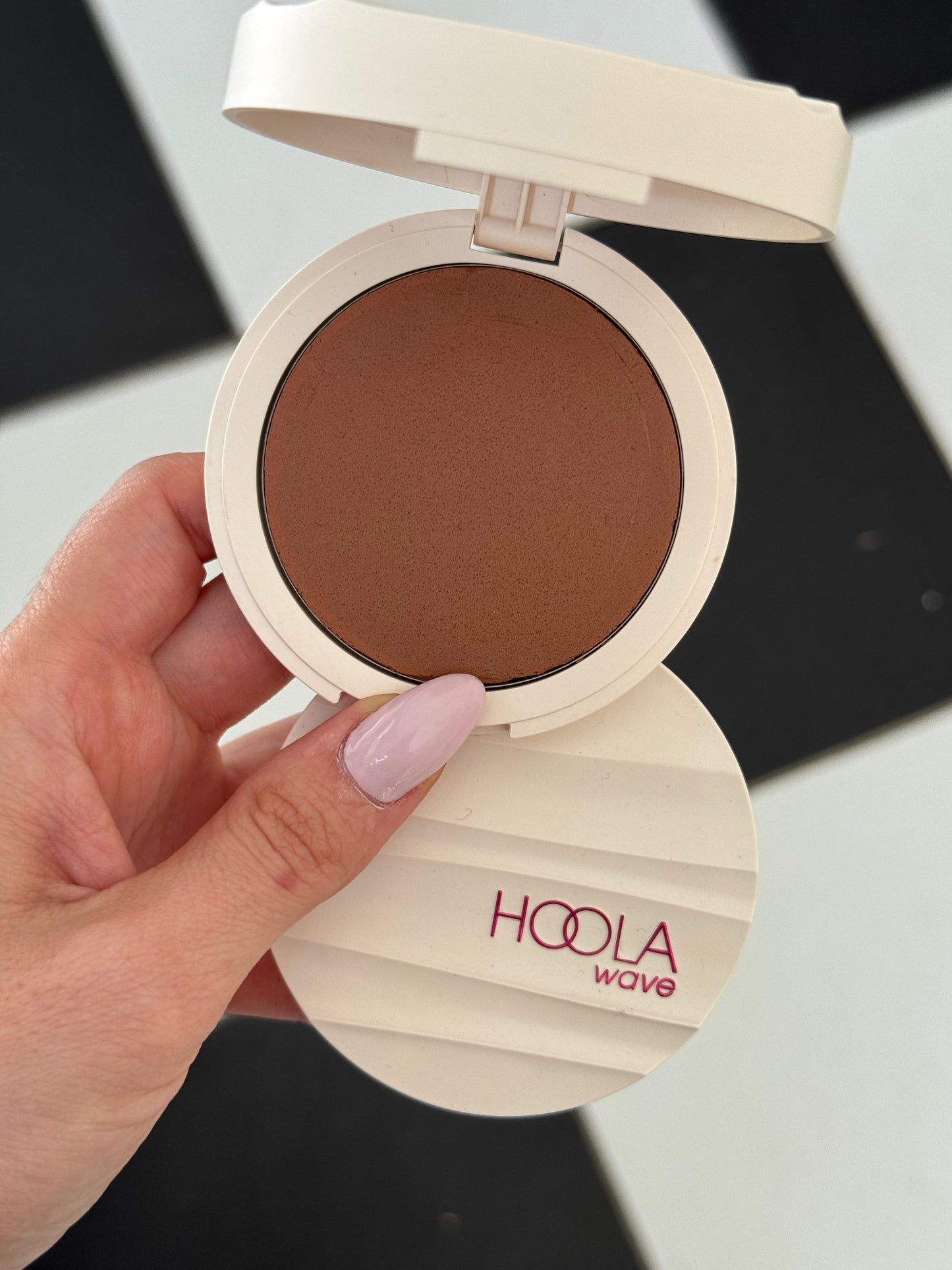 BENEFIT Hoola Wave Cream Bronzer Balm