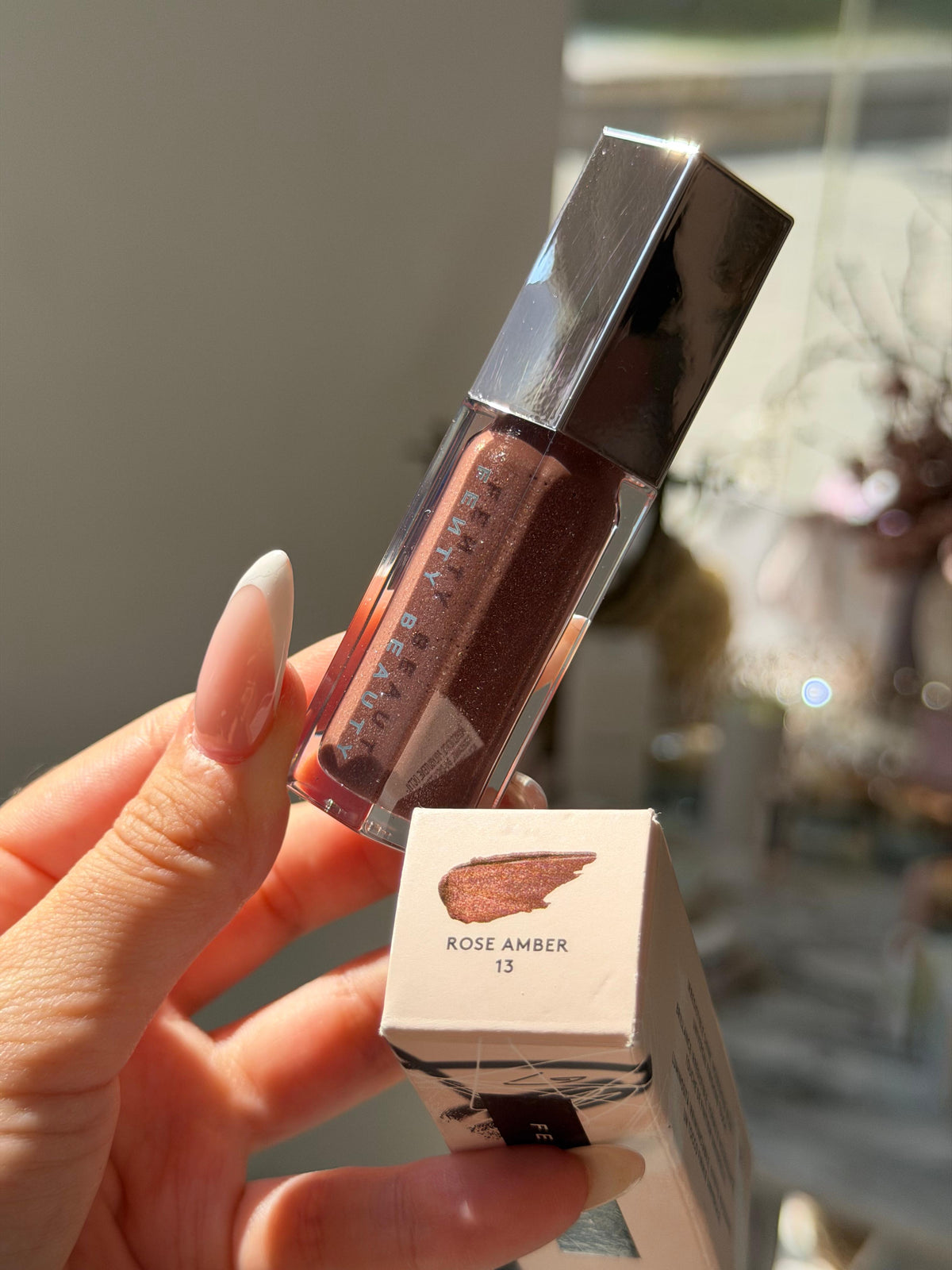 FENTY BEAUTY Gloss Bomb Universal Lip Luminizer (13)