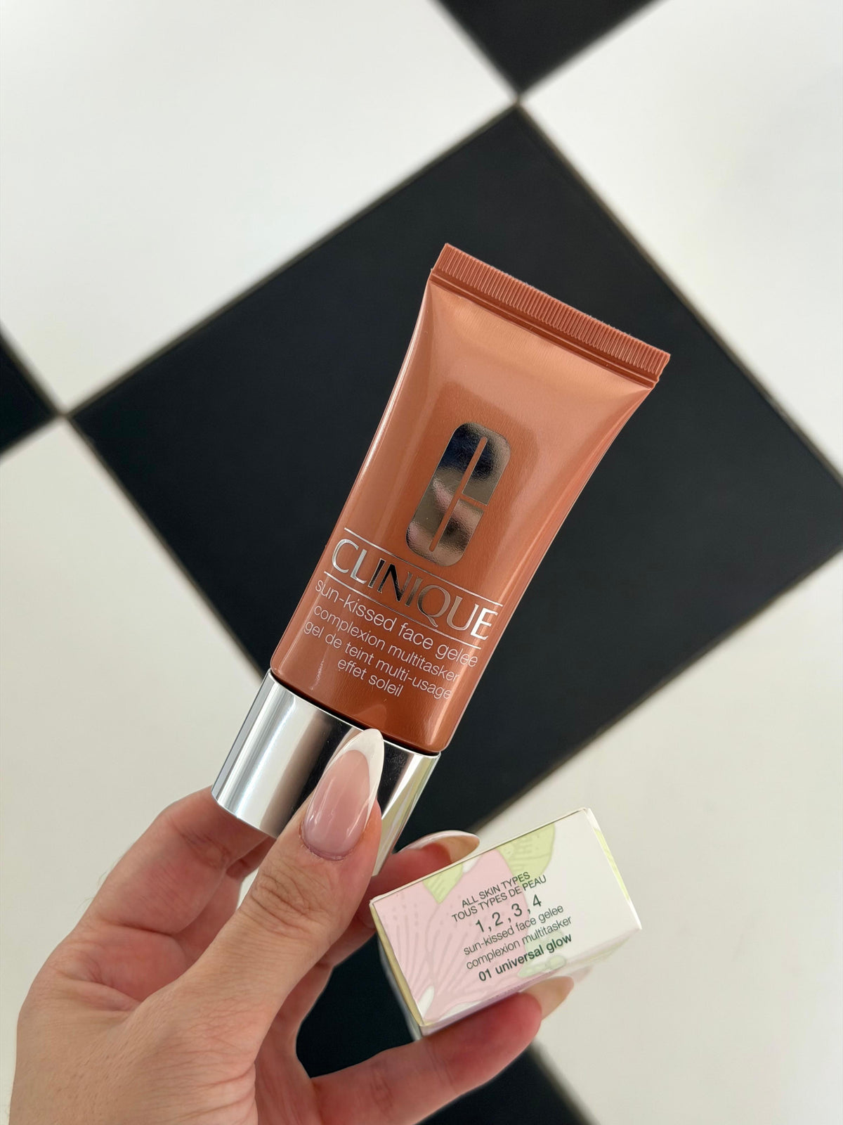 CLINIQUE Sun-Kissed Face Gelee Complexion Multitasker (01)