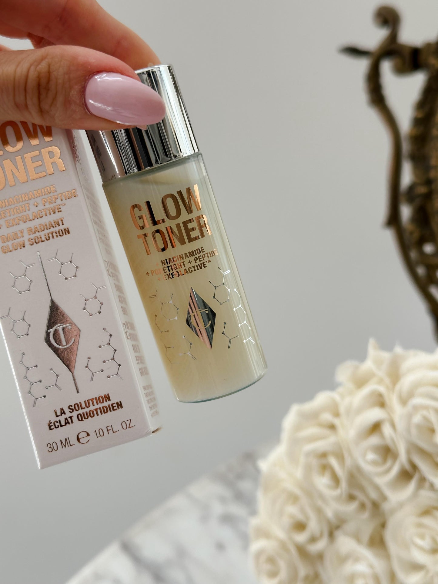 CHARLOTTE TILBURY
Daily Glow Toner with Niacinamide