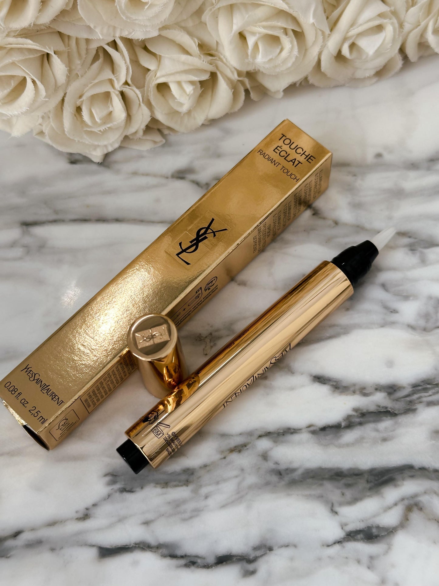 YSL Touche Éclat Radiant Touch - Illuminating Pen
