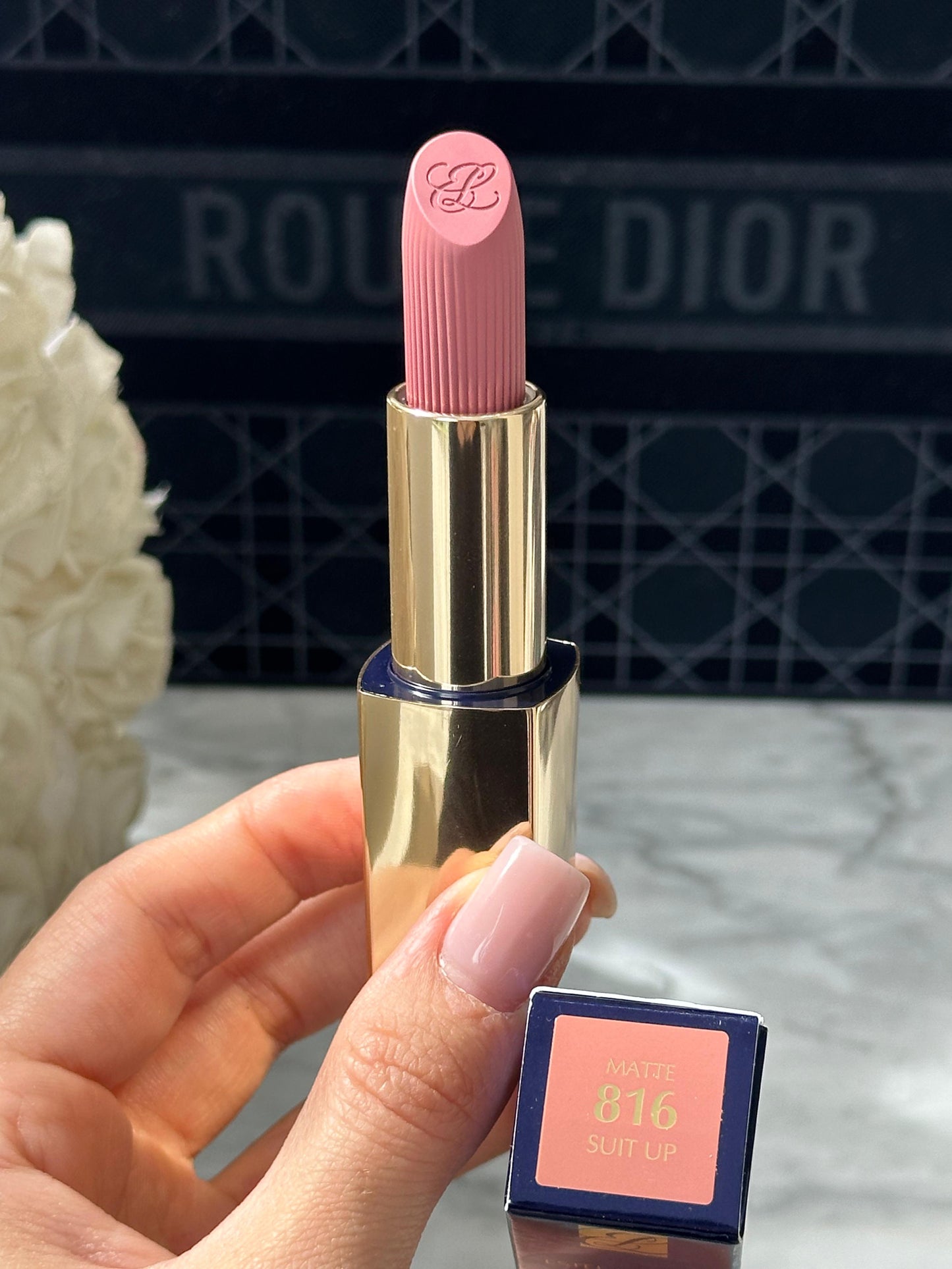 ESTÉE LAUDER Pure Color
Creme Lipstick (816)