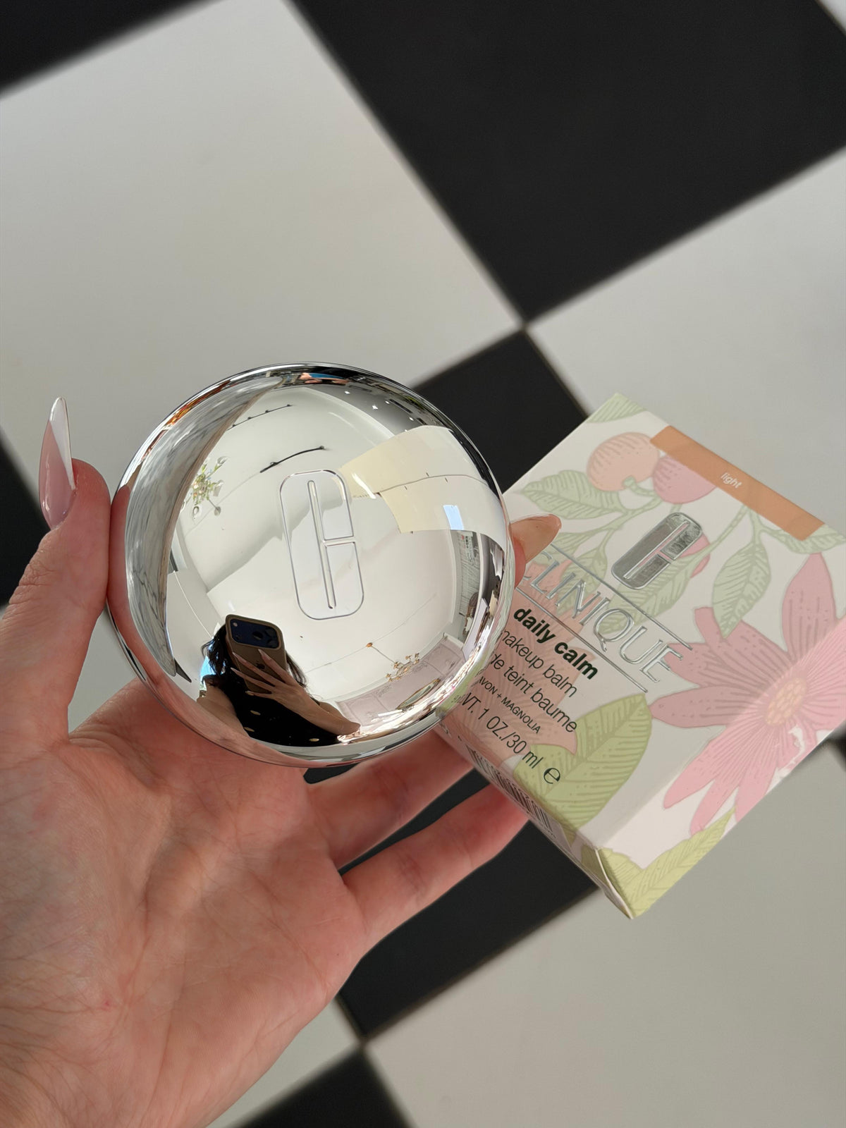CLINIQUE Daily Calm™ Makeup Balm - Light