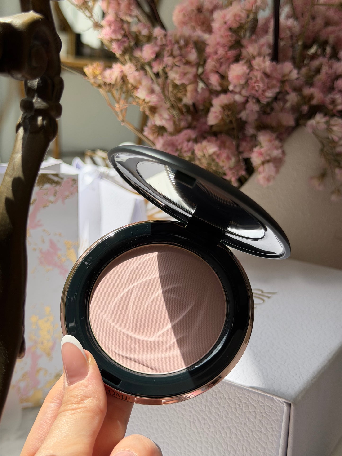 LANCÔME Teint Idole Ultra Wear Skin Refining Setting Powder (01)
All-Day Setting & Pore-Blurring