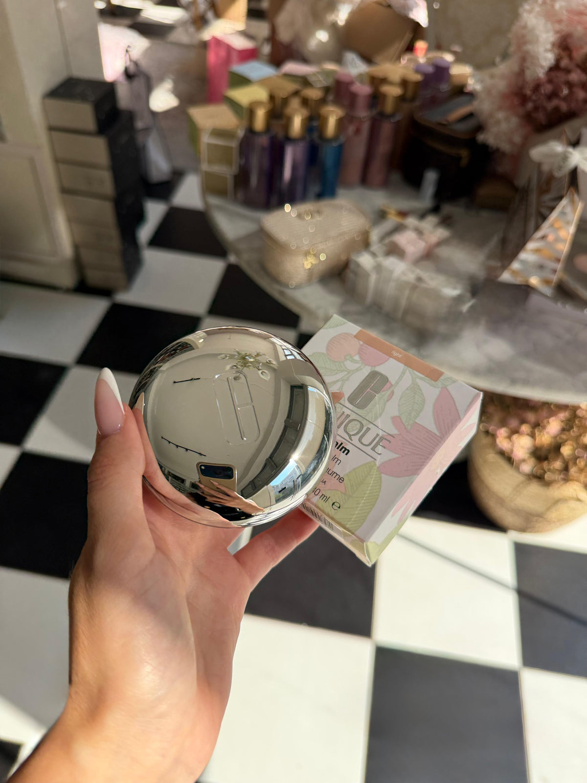 CLINIQUE Daily Calm™ Makeup Balm - Light