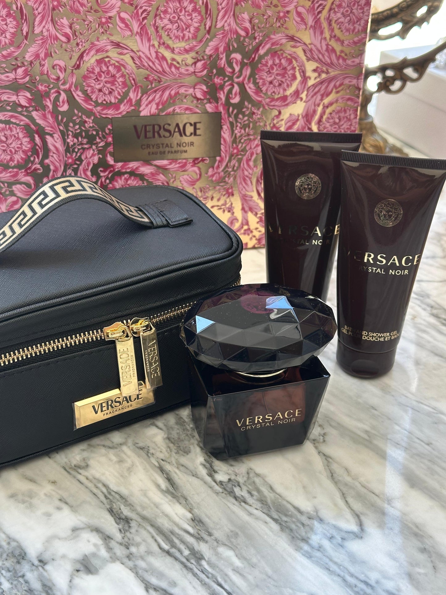 VERSACE Crystal Noir Set 90ml Edp (Body Lotion 100ml + Shower Gel 100ml + Bag) for Women