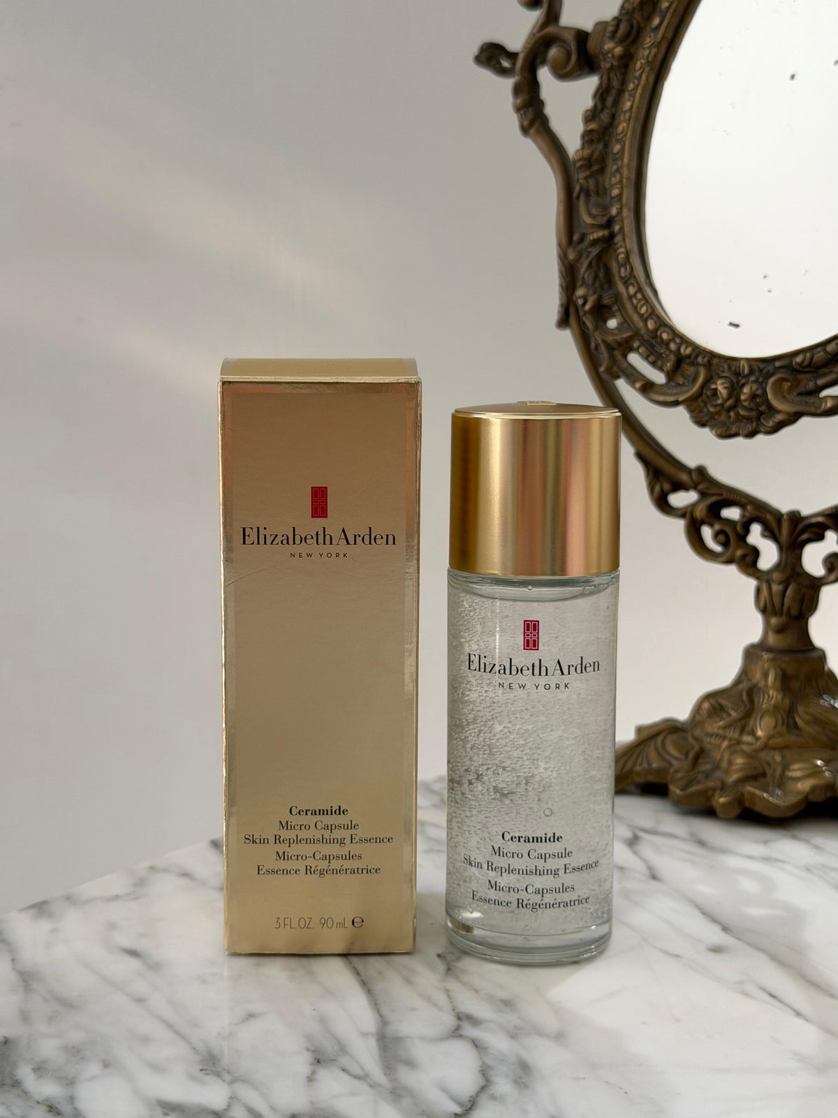 ELIZABETH ARDEN Ceramide Micro Capsule Skin Repleneshing Essence
