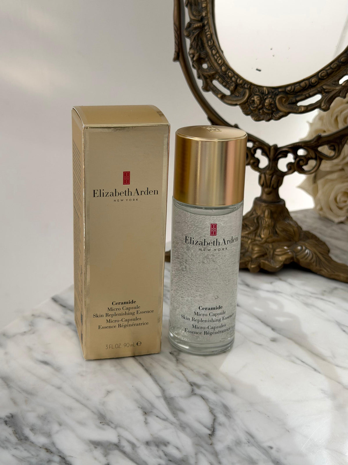 ELIZABETH ARDEN Ceramide Micro Capsule Skin Repleneshing Essence