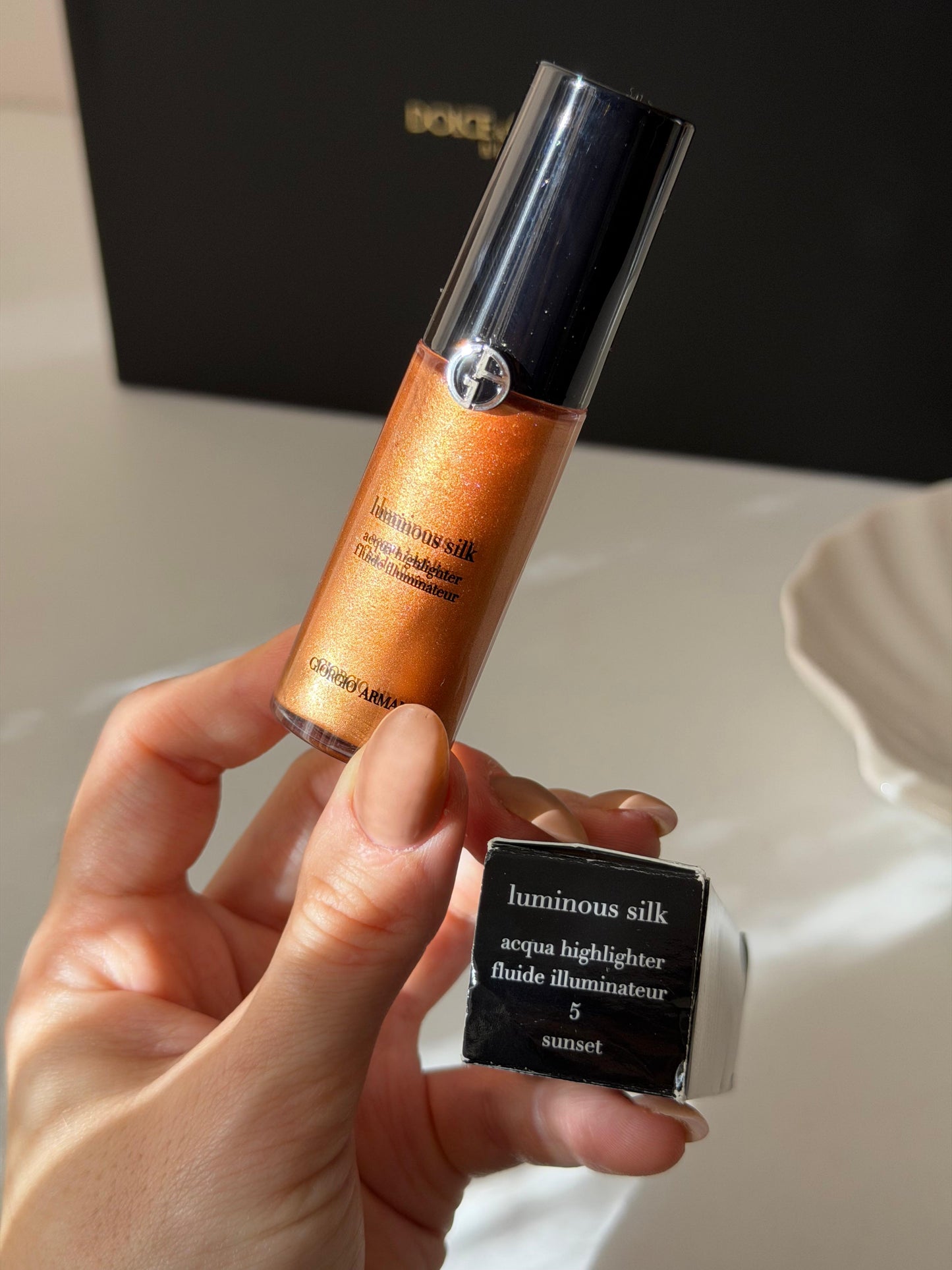 ARMANI Luminous Silk Acqua Highlighter (5)