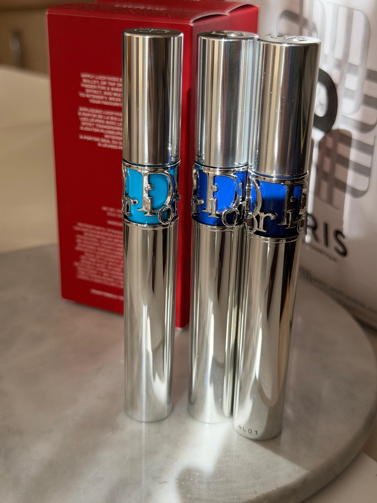 DIOR Diorshow Iconic Overcurl Waterproof Mascara (091)
Spectacular 24h Volume & Curl - Lash-Fortifying Care Effect