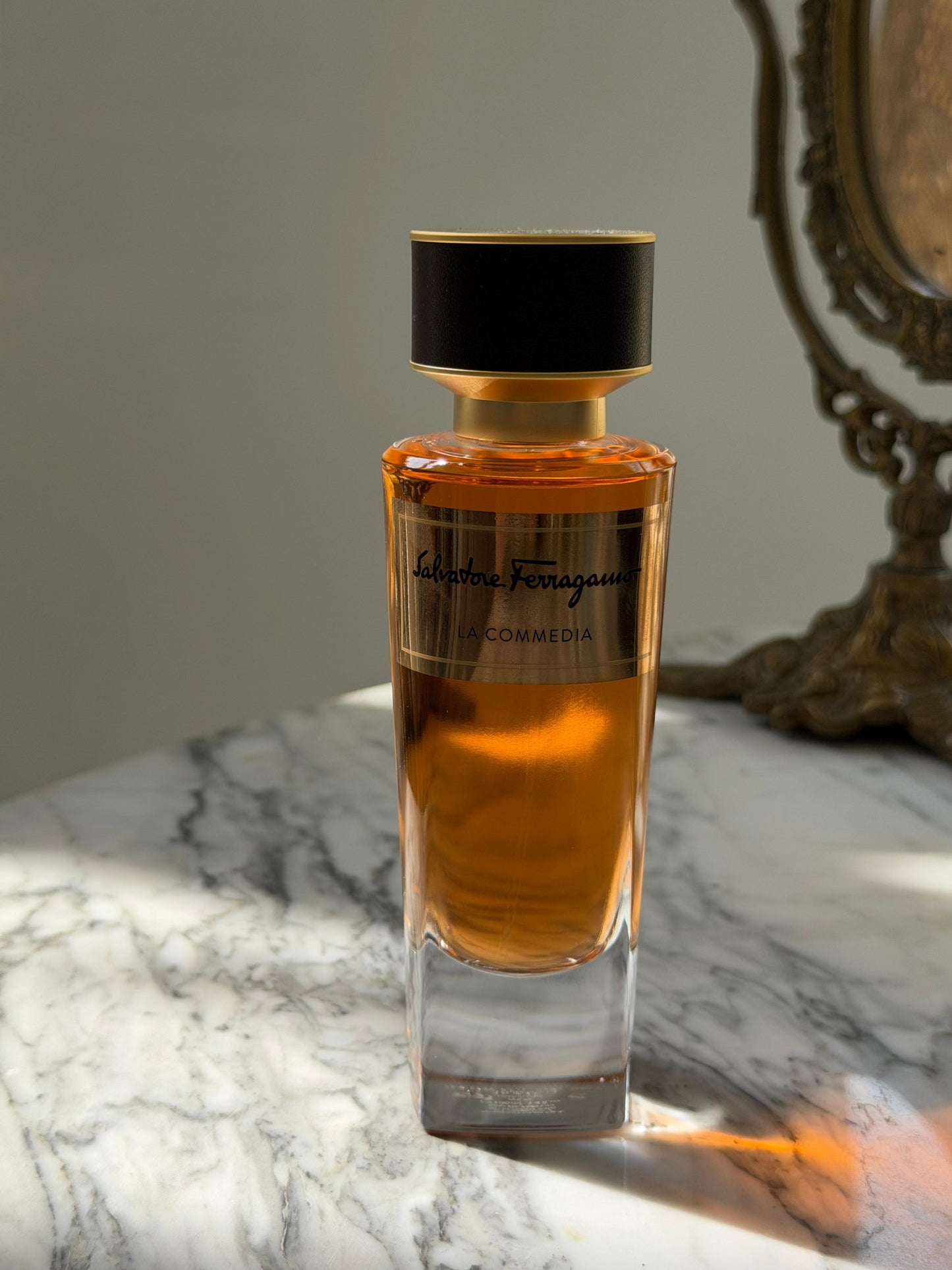 FERRAGAMO La Commedia Eau De Parfum - Unisex
