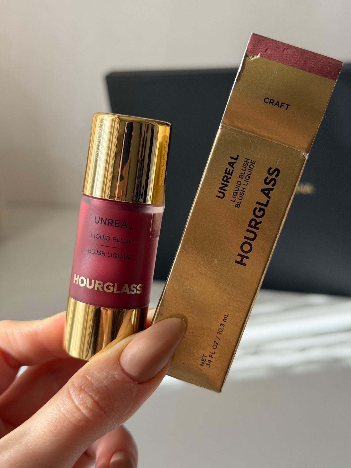 HOURGLASS Unreal Liquid Blush - Craft
All Day, Weightless Wear - Natural Finish