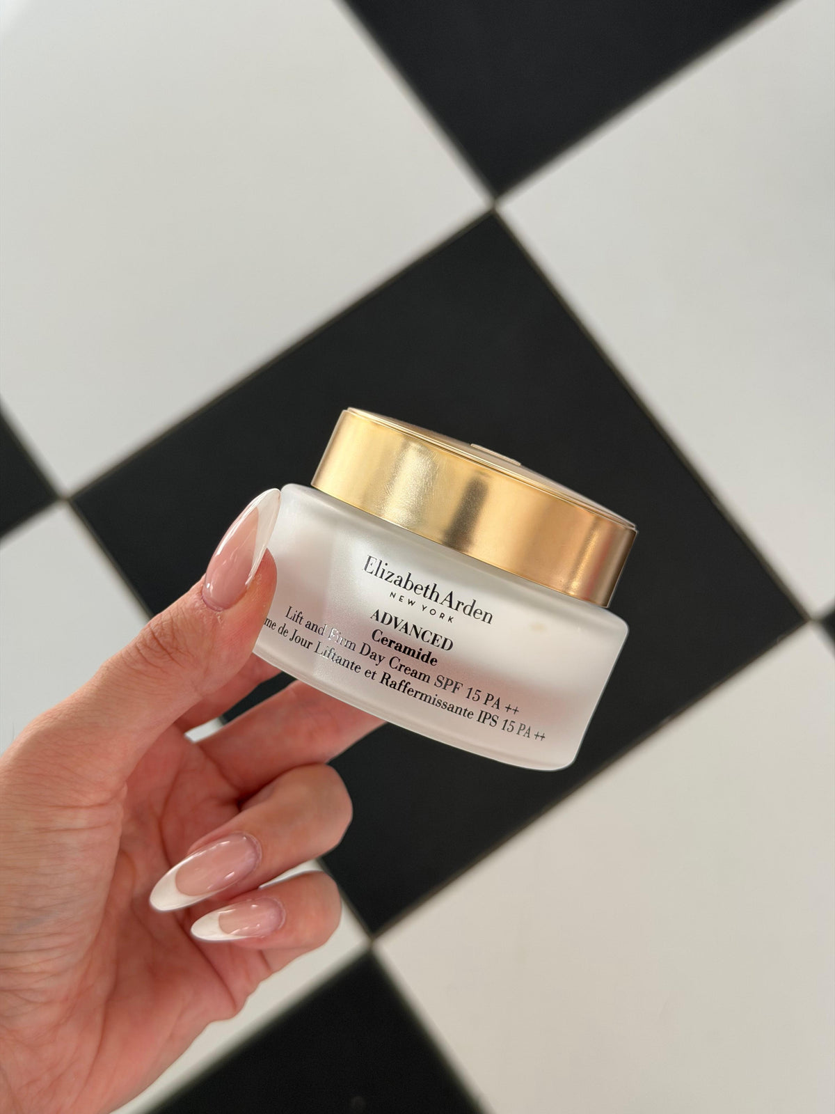 ELIZABETH ARDEN Advanced Ceramide Lift And Firm Day Cream SPF15