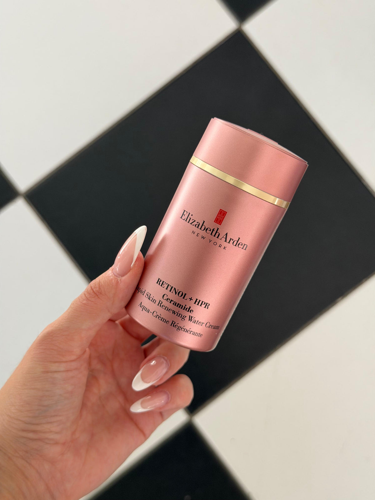 ELIZABETH ARDEN Retinol + HPR Ceramide Rapid Skin-Renewing Water Cream