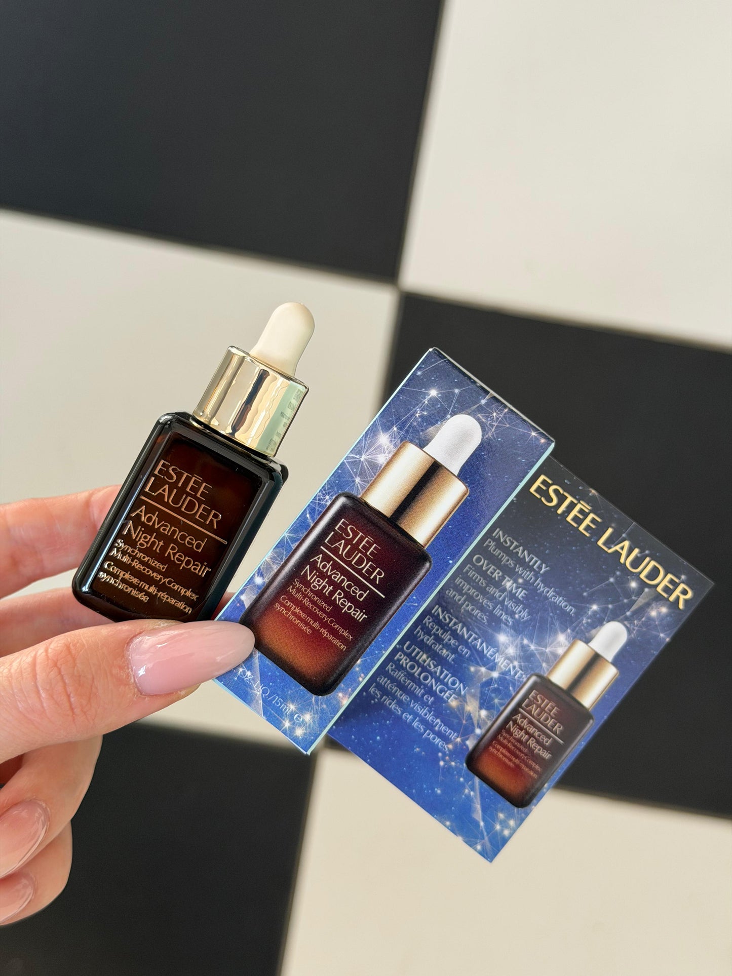 ESTEE LAUDER Advanced Night Repair Serum
Synchronized Multi-Recovery Complex