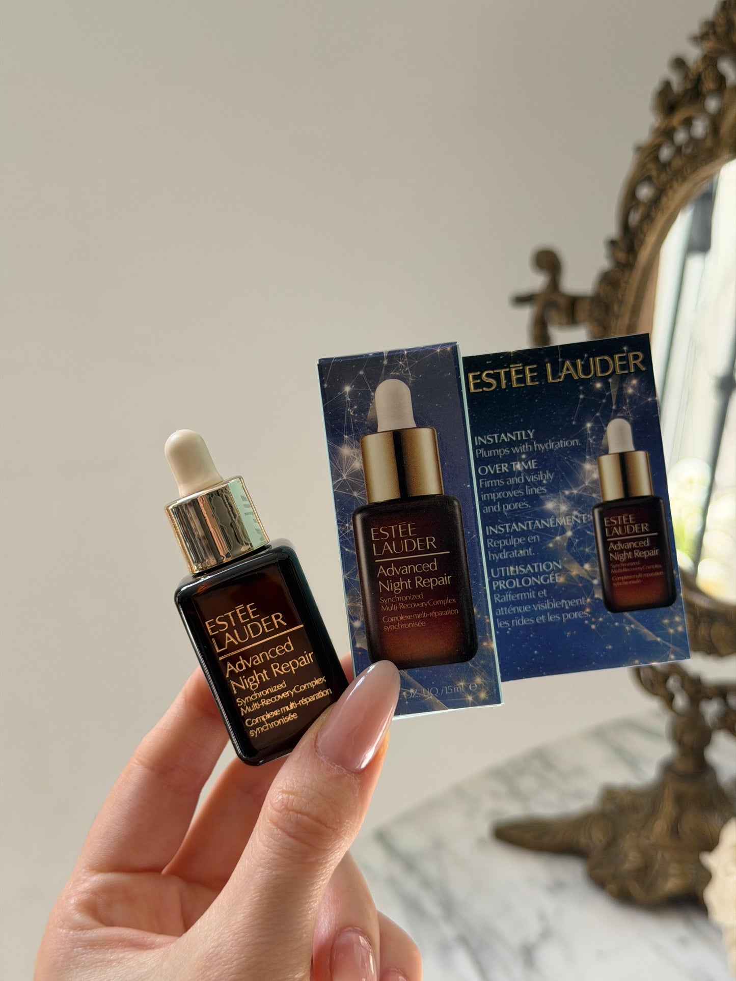 ESTEE LAUDER Advanced Night Repair Serum
Synchronized Multi-Recovery Complex