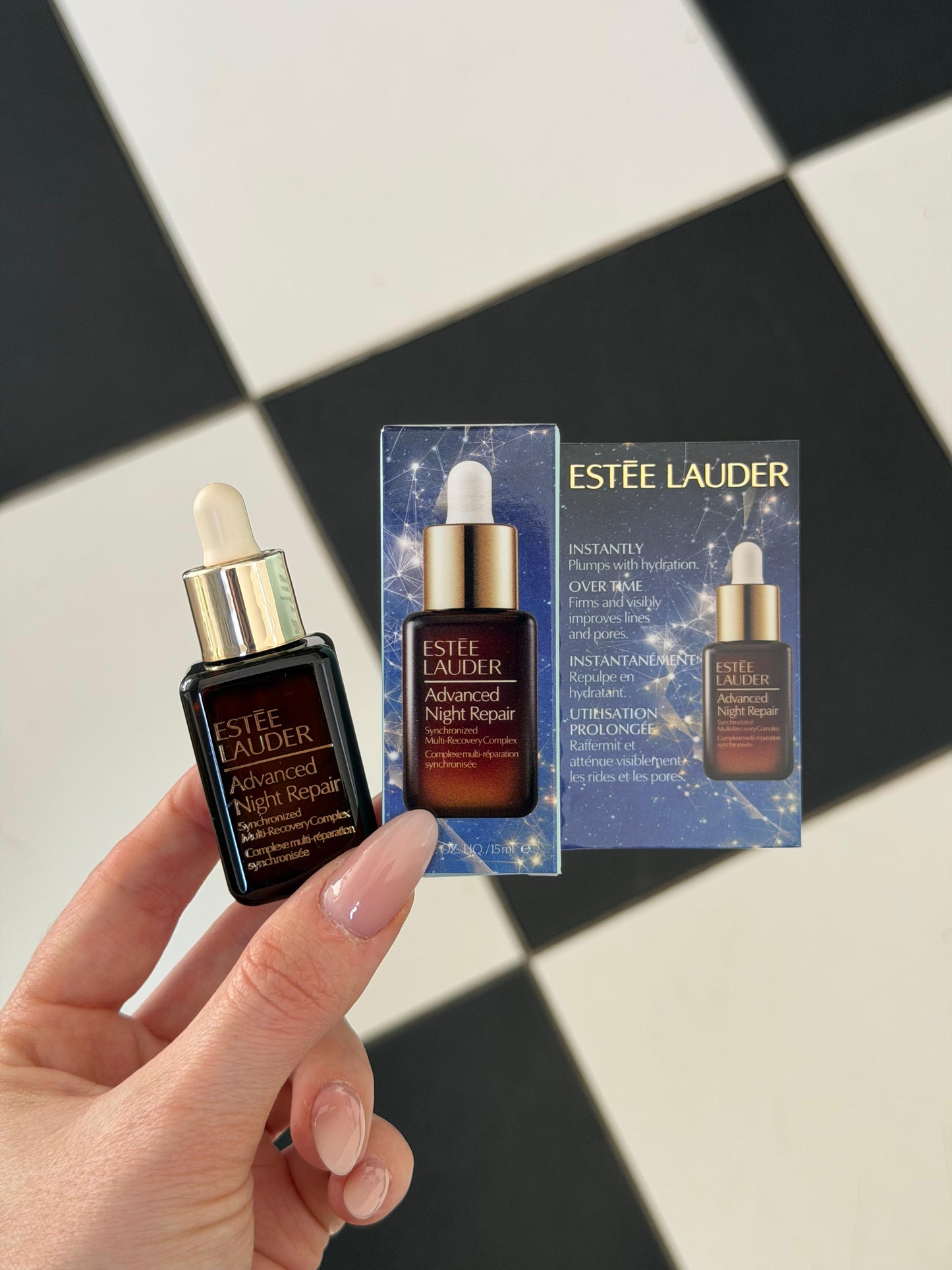 ESTEE LAUDER Advanced Night Repair Serum
Synchronized Multi-Recovery Complex