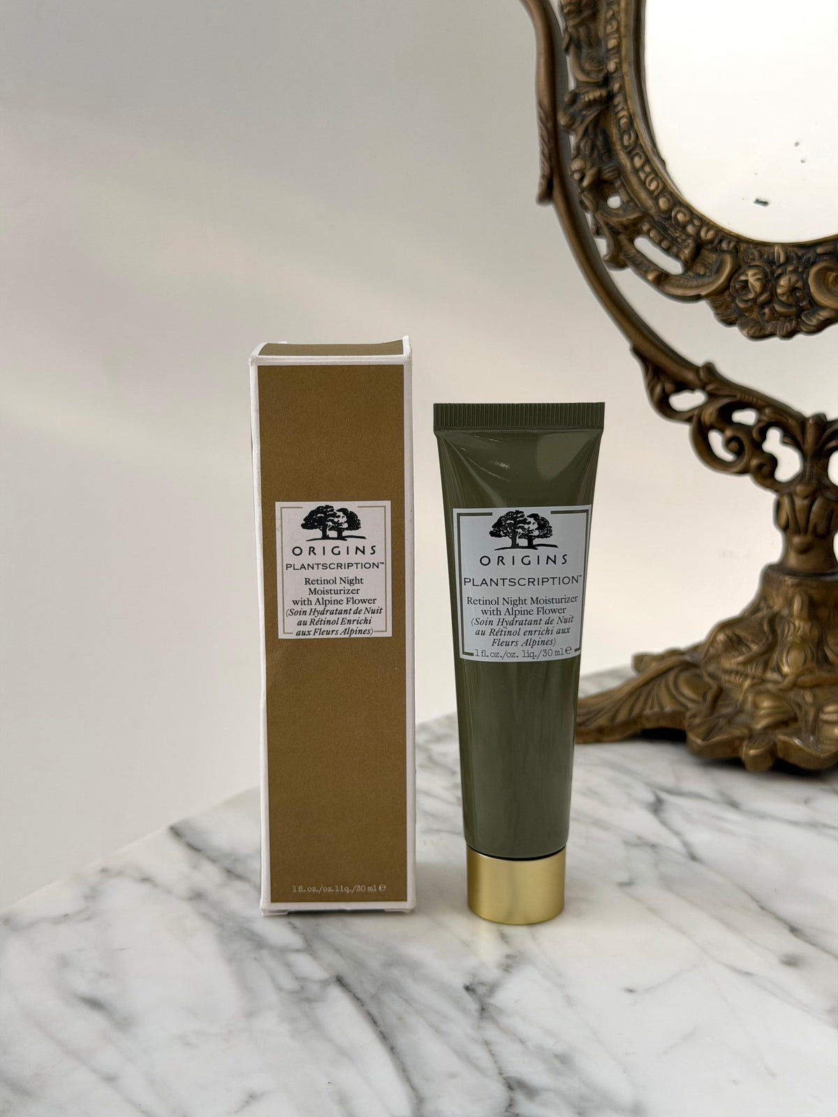 ORIGINS Plantscription™
Retinol Night Moisturizer With Alpin Flower - All Skin Types