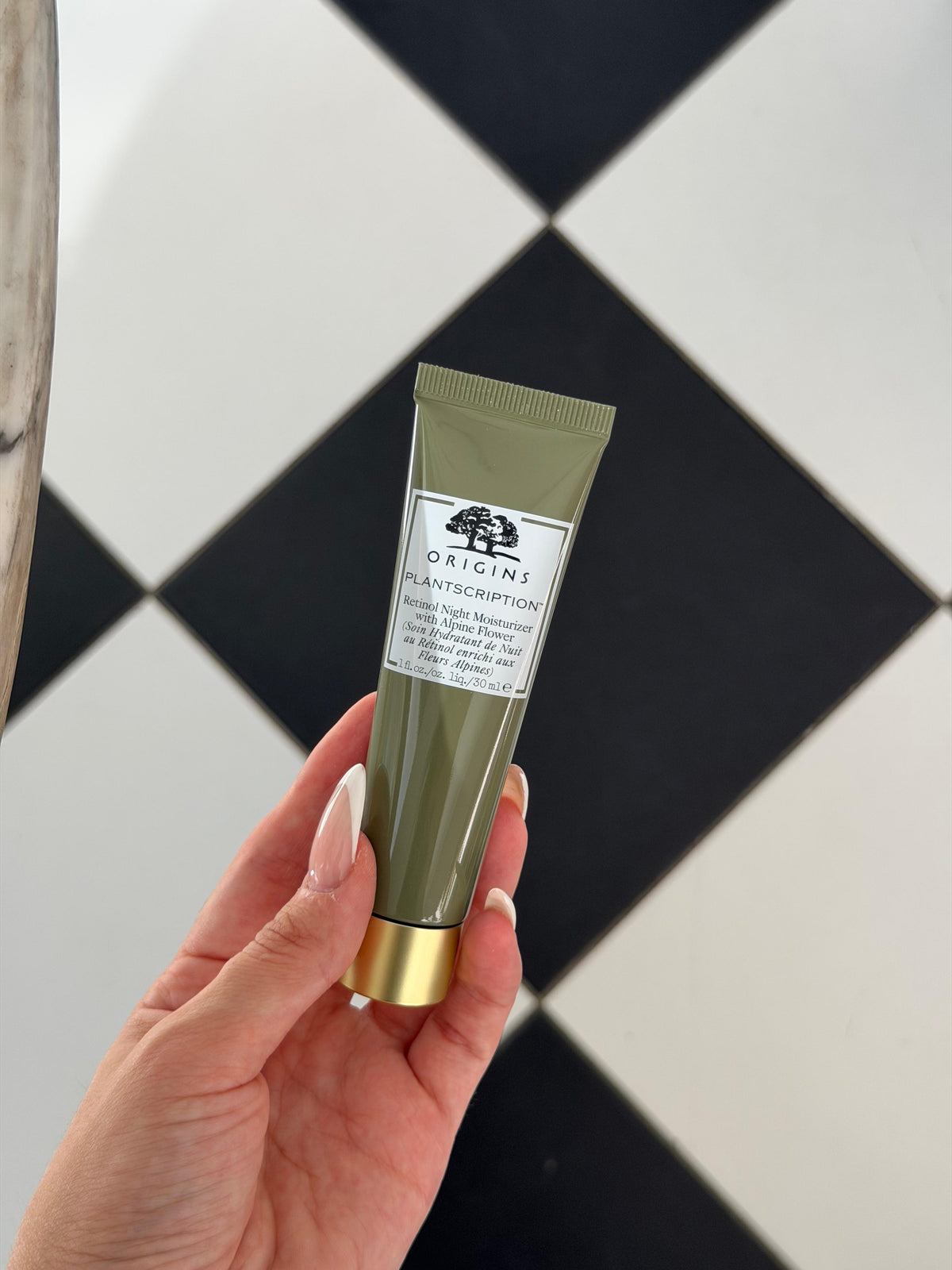 ORIGINS Plantscription™
Retinol Night Moisturizer With Alpin Flower - All Skin Types