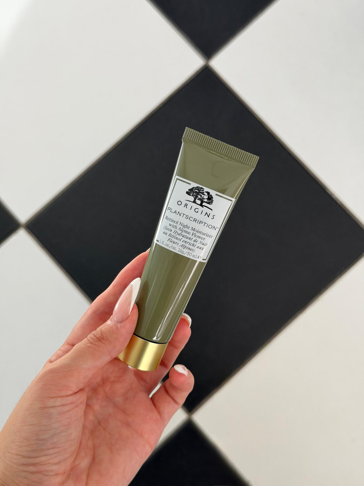 ORIGINS Plantscription™
Retinol Night Moisturizer With Alpin Flower - All Skin Types