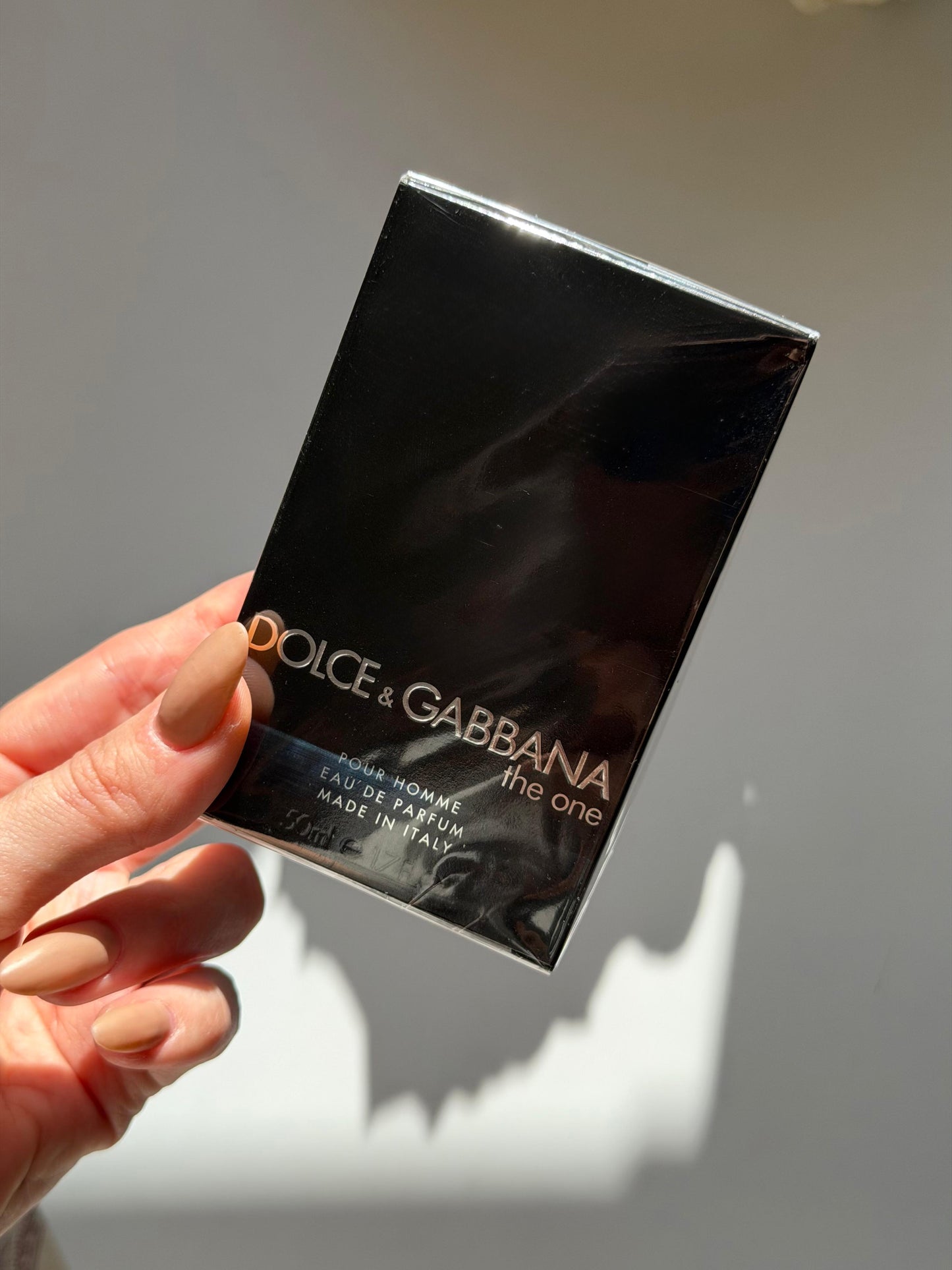 DOLCE&GABBANA The One Pour Homme - Eau De Parfum
Aromatic Ambery Notes