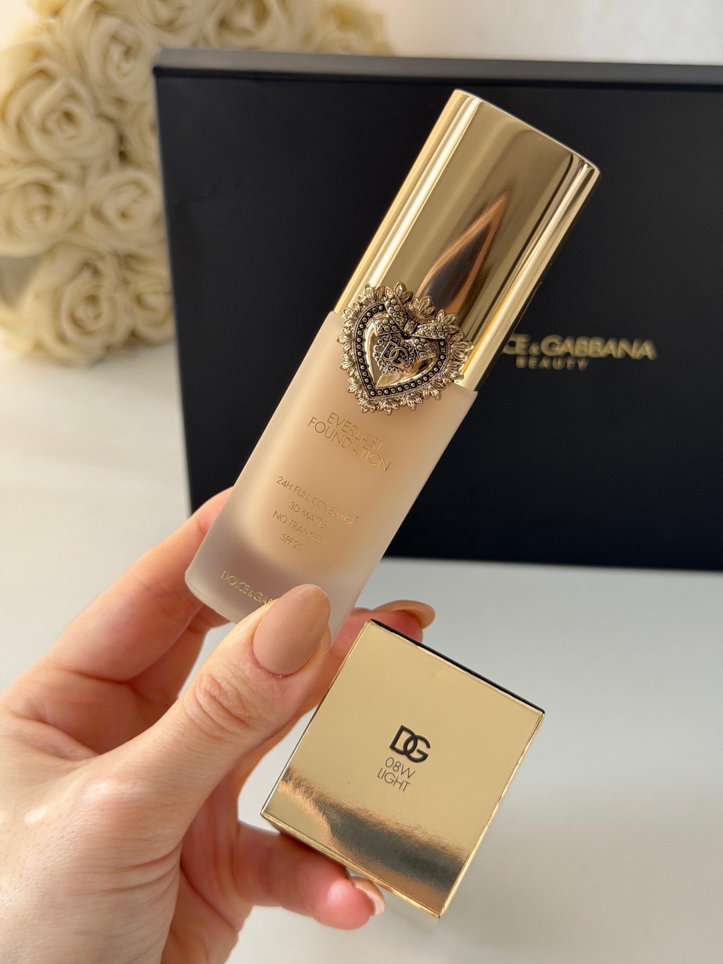 DOLCE&GABBANA Everlast Foundation (08W)
24H Full Coverage, 3D Matte, No Transfer SPF20