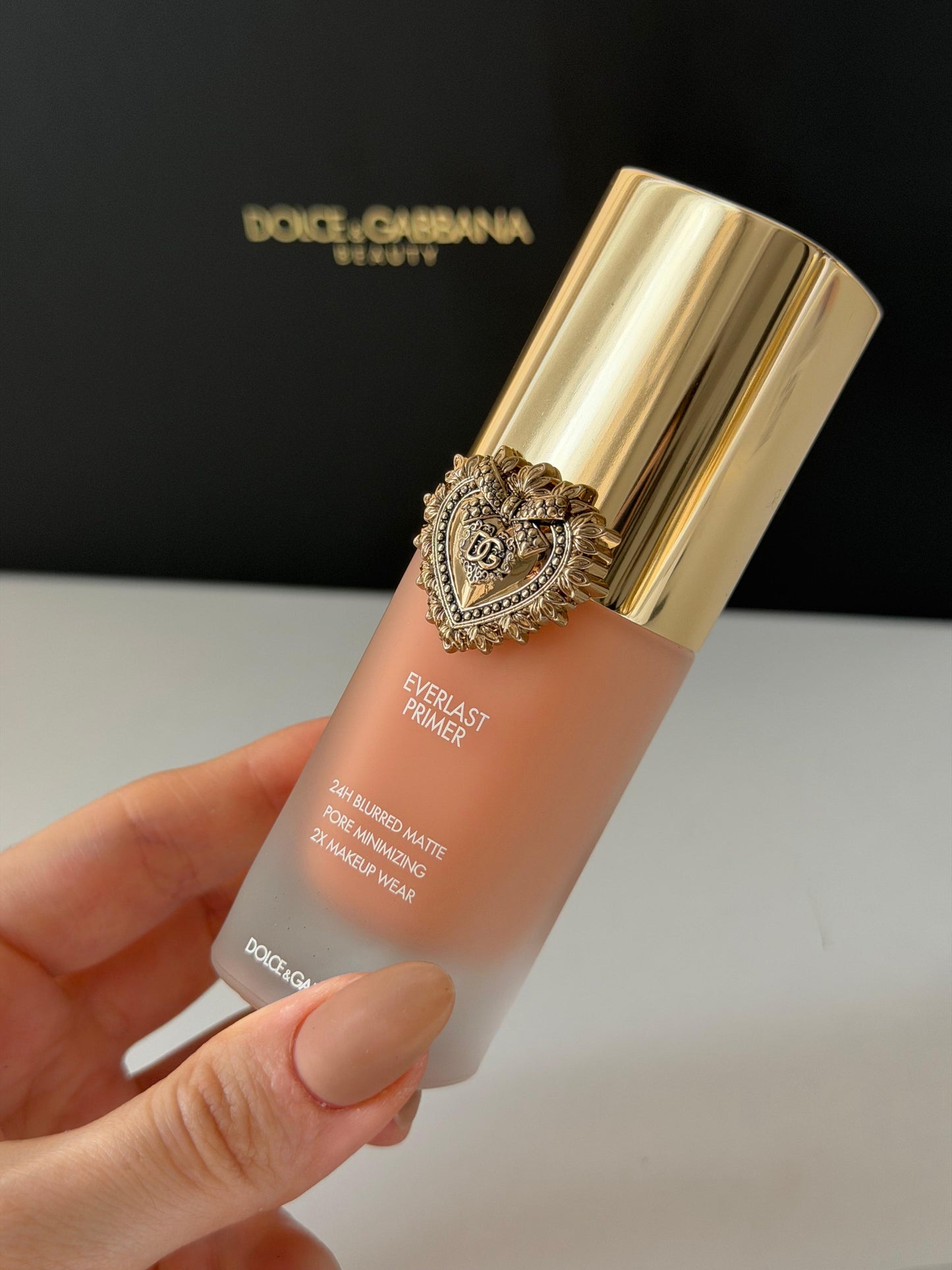 DOLCE&GABBANA Everlast Primer 24H Blurred Matte Pore Minimizing 2X Makeup Wear Translucent - Brightening Apricot Tone