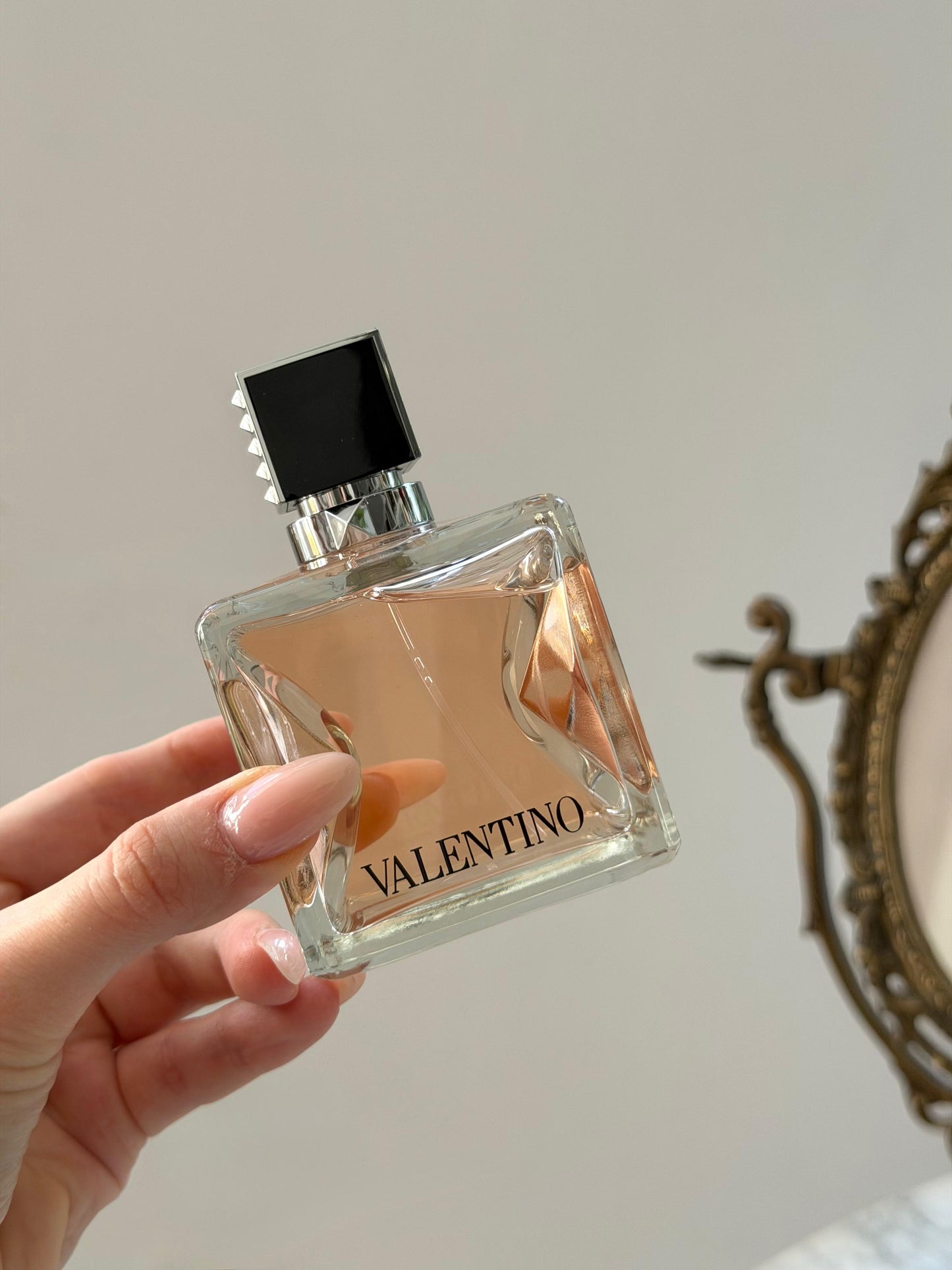 VALENTINO Valentina Eau De Parfum