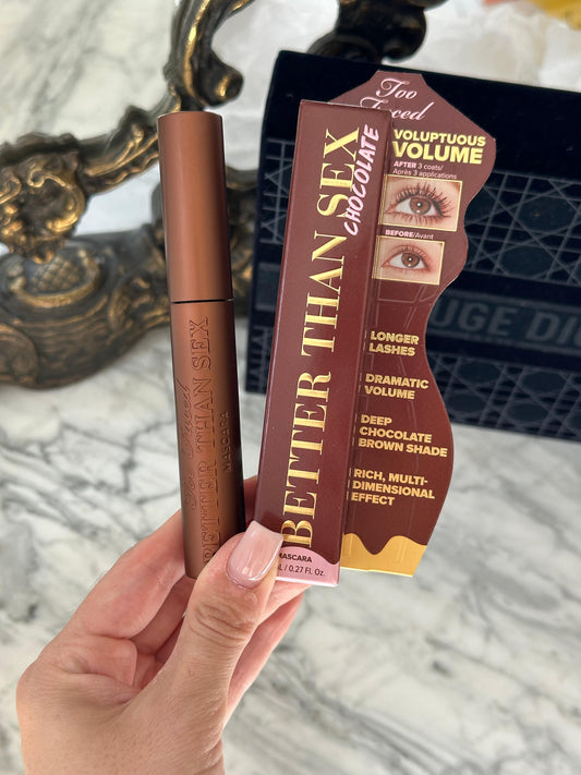 TOO FACED Better Than Sex Volumizing Mascara - Chocolate
Dramatic Volume & Longer Lashes