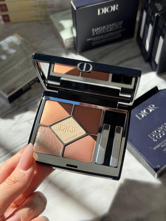 DIOR Diorshow 5 Couleurs
Eye Palette - 5 Eyeshadows - High Color and Long Wear (423)