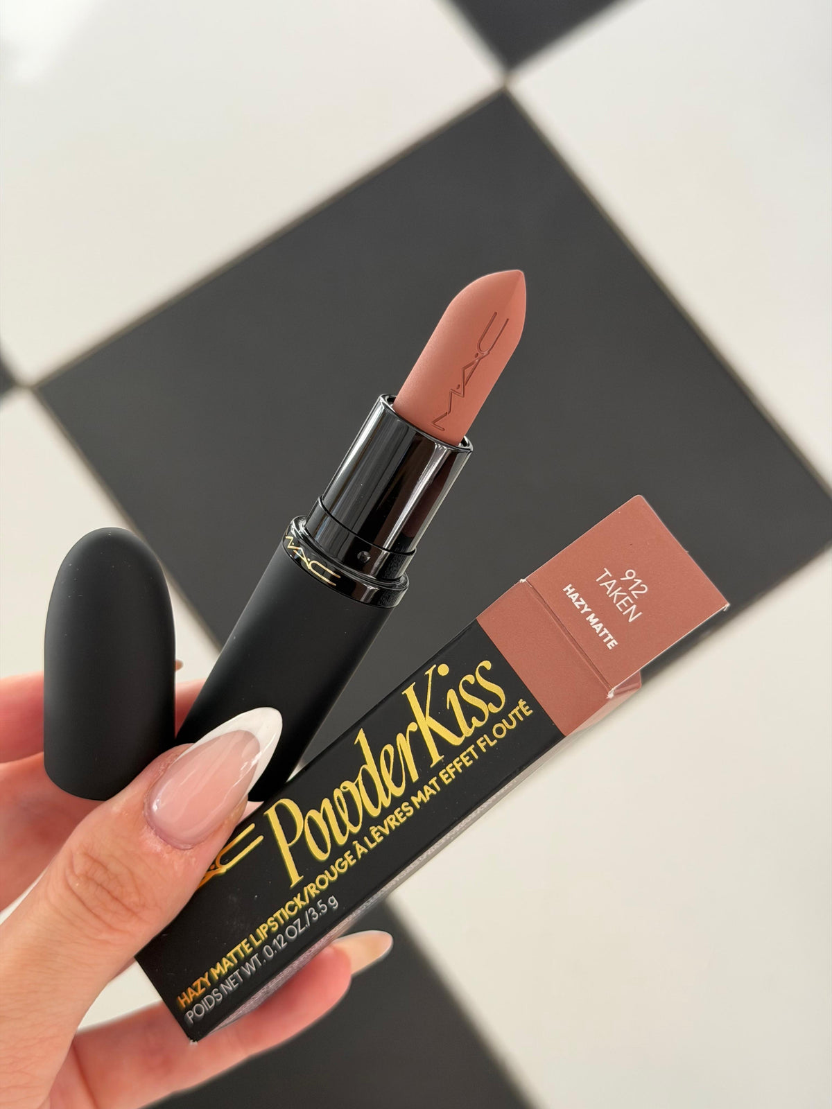 MAC PowderKiss Hazy Matte Lipstick (912) 
10HR Hydrating Longwear, Blurs Lips