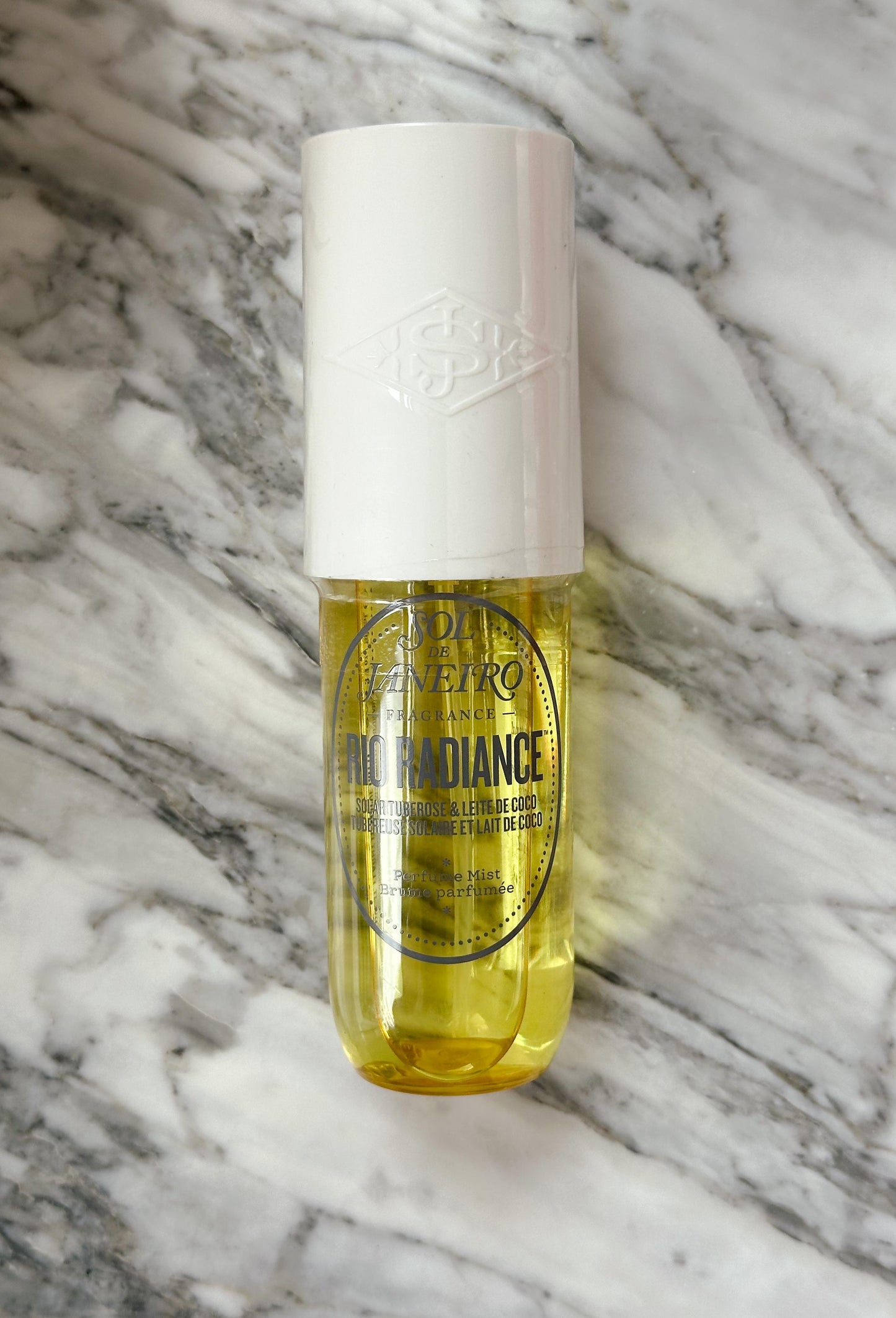 SOL DE JANEIRO Cheirosa Rio Radiance Perfume Mist
Solar Tuberose & Leite De Coco