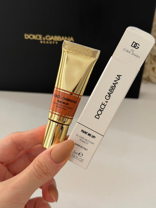 DOLCE&GABBANA Paint Me Up!
All Over Multi-Play Pigment For Face, Eyes And Lips (02)