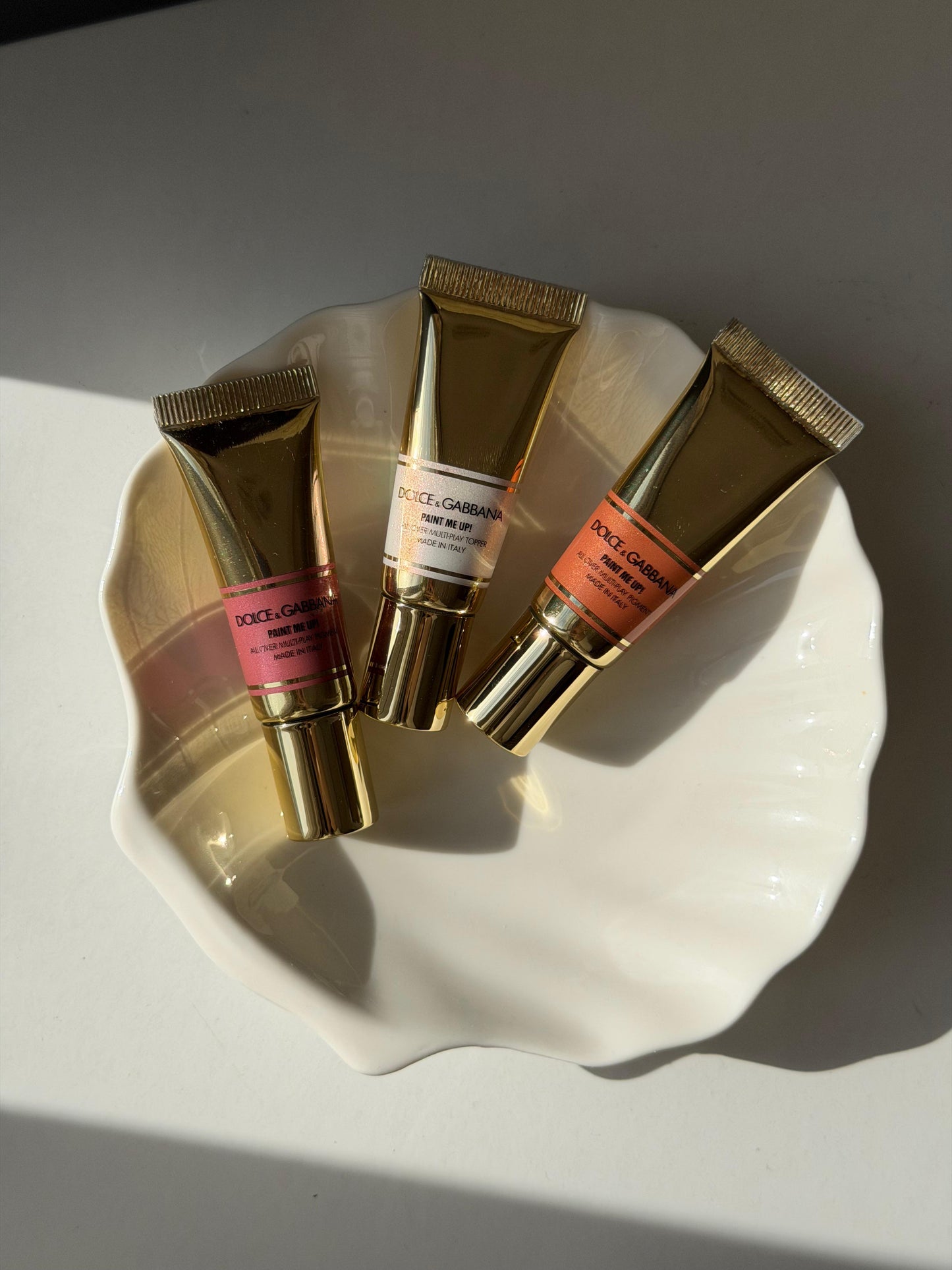 DOLCE&GABBANA Paint Me Up!
All Over Multi-Play Pigment For Face, Eyes And Lips (02)